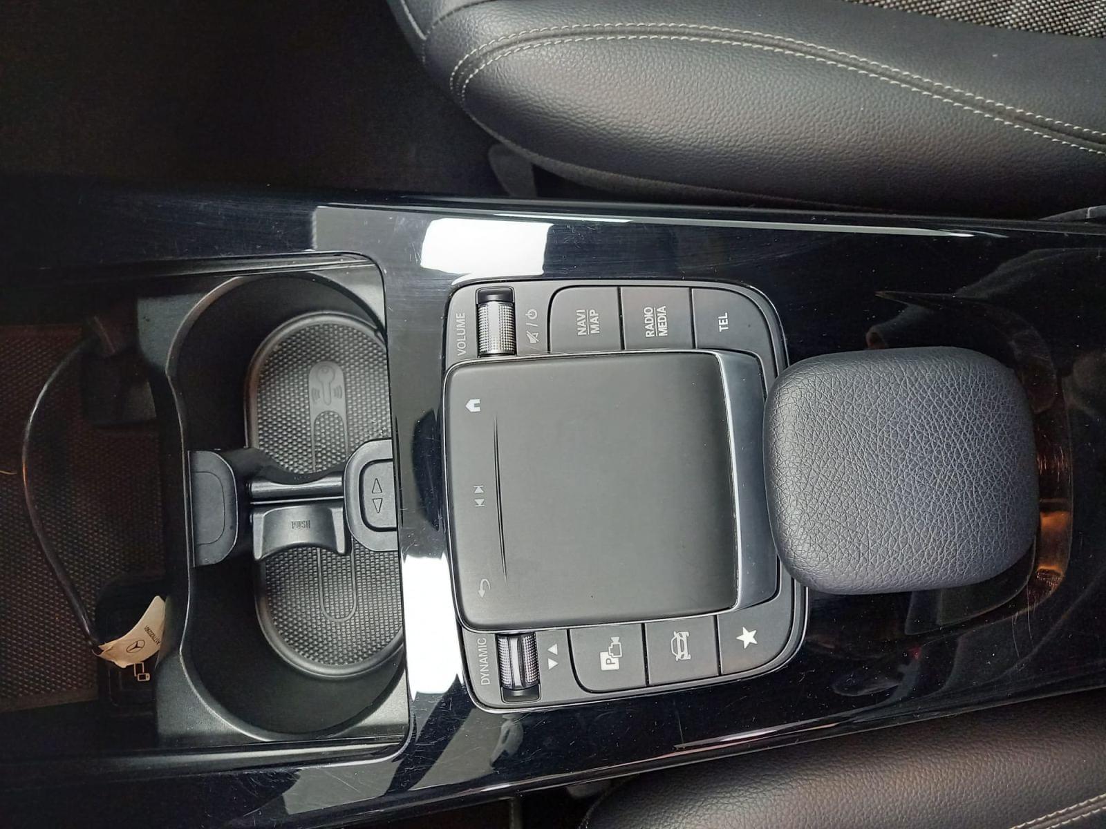 MERCEDES CLASE A 250 e 160+102 CV Business Line 8G-DCT 10 