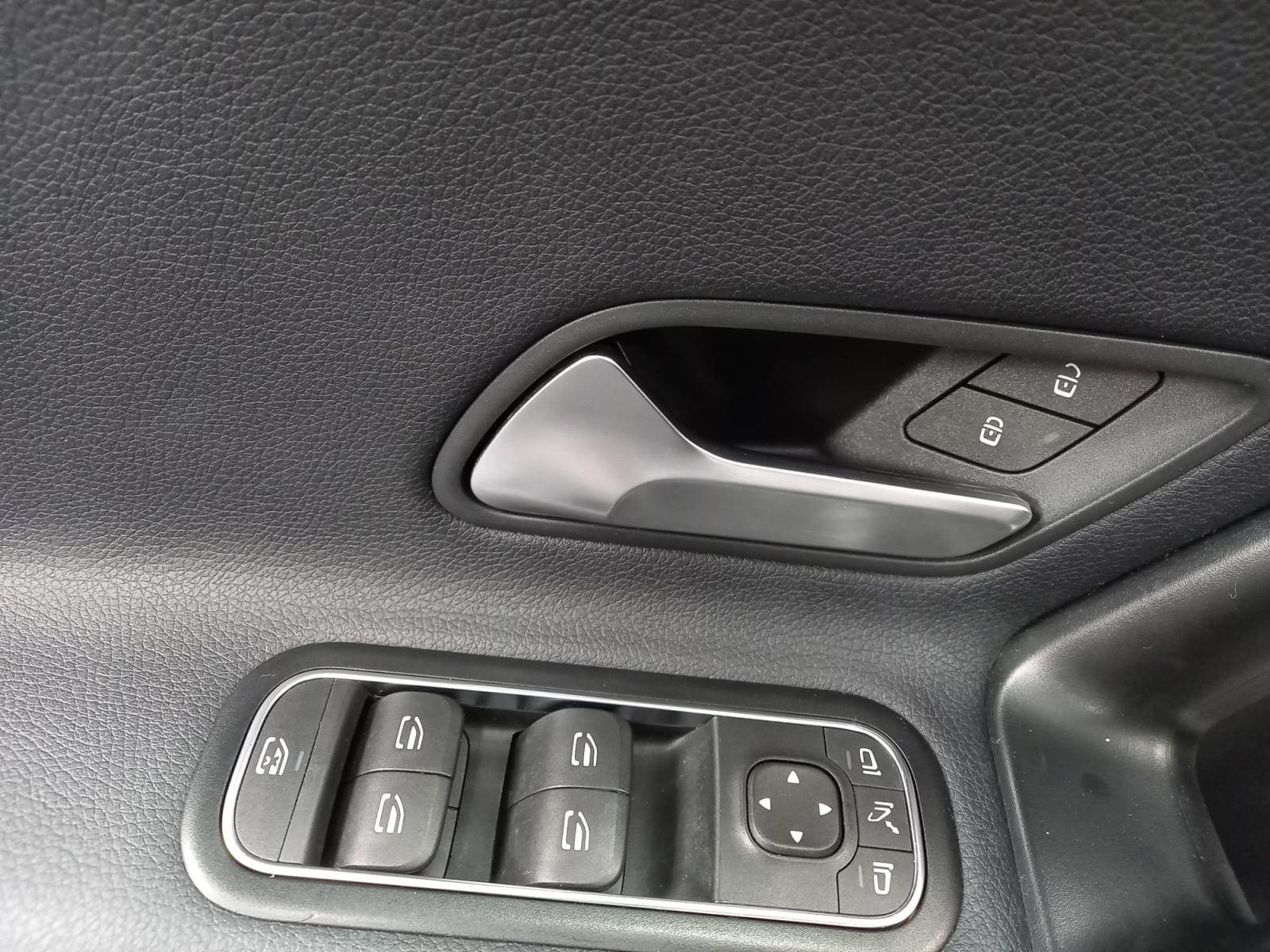 MERCEDES CLASE A 250 e 160+102 CV Business Line 8G-DCT 14 