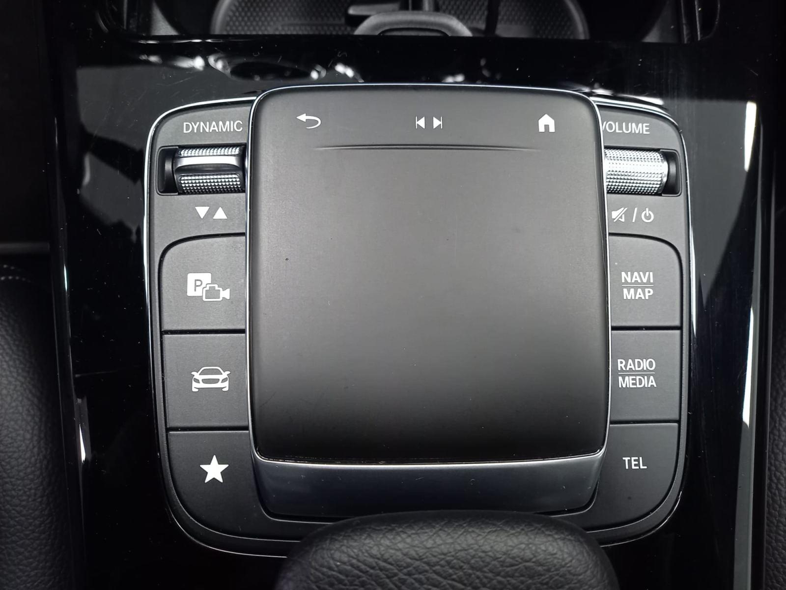 MERCEDES CLASE A 250 e 160+102 CV Business Line 8G-DCT 28 