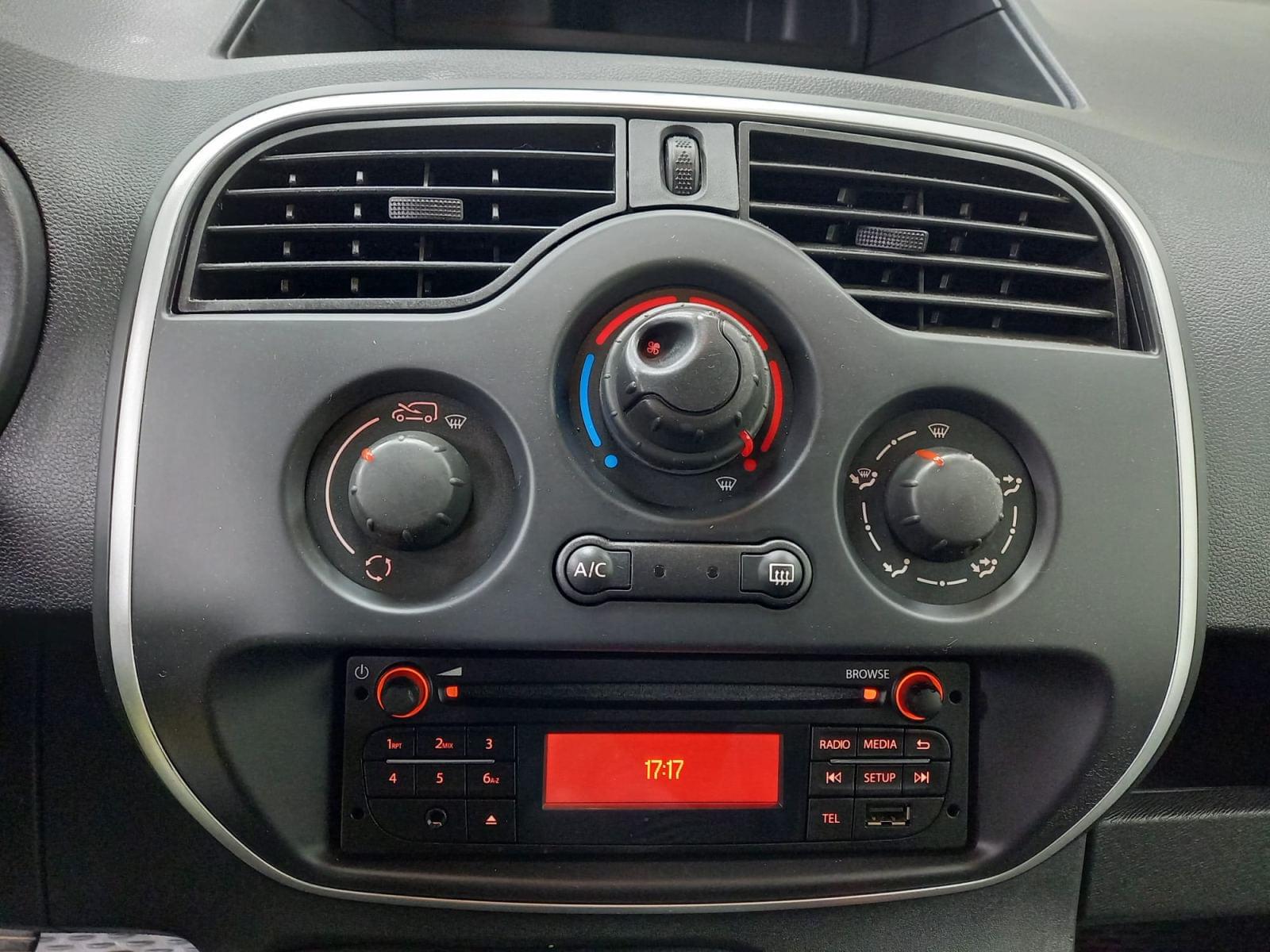 RENAULT KANGOO FURGON MAXI 2p Blue dCi 70 kW (95CV) 10 