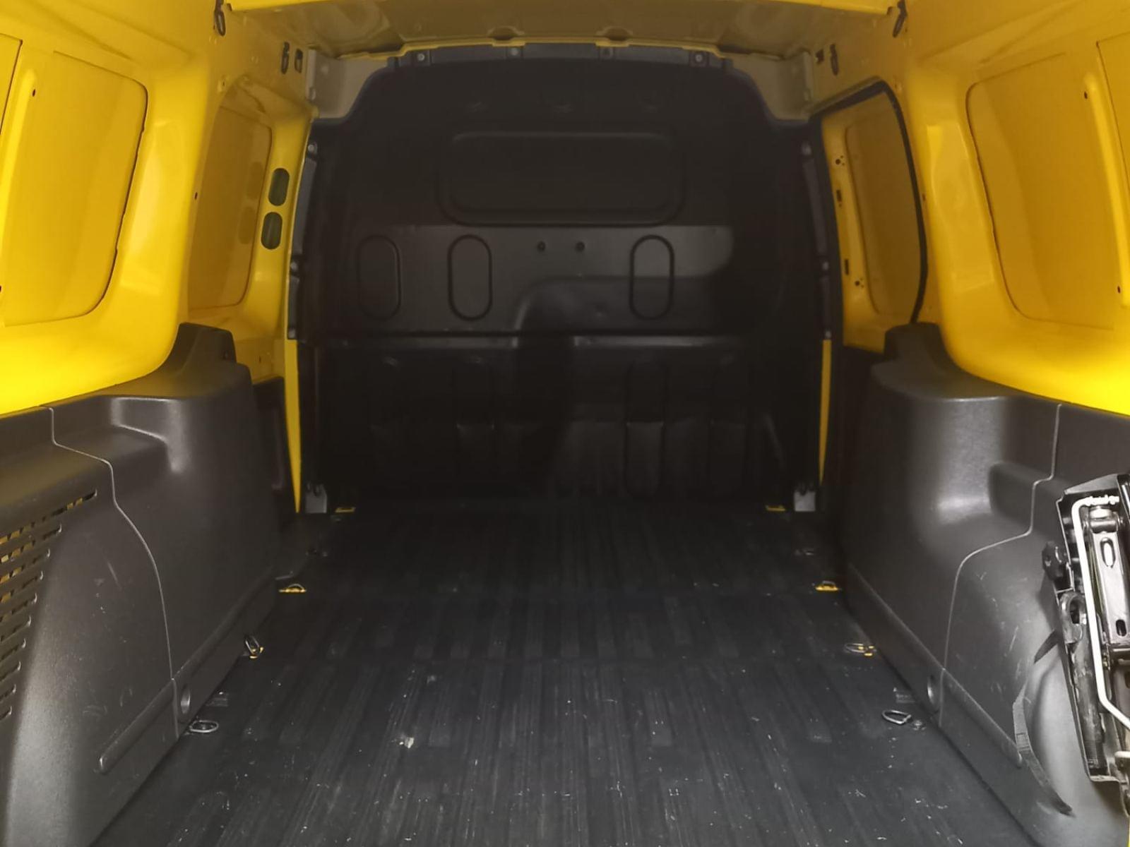 RENAULT KANGOO FURGON MAXI 2p Blue dCi 70 kW (95CV) 30 