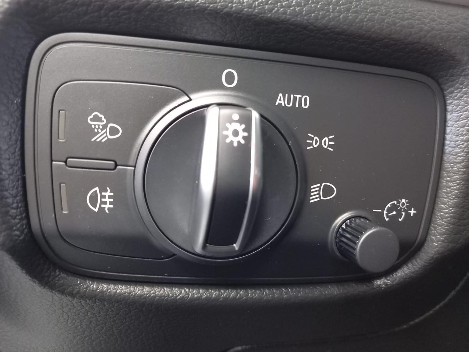 AUDI A3 SPORTBACK 2.0 35 TDI 110KW S TRONIC 18 