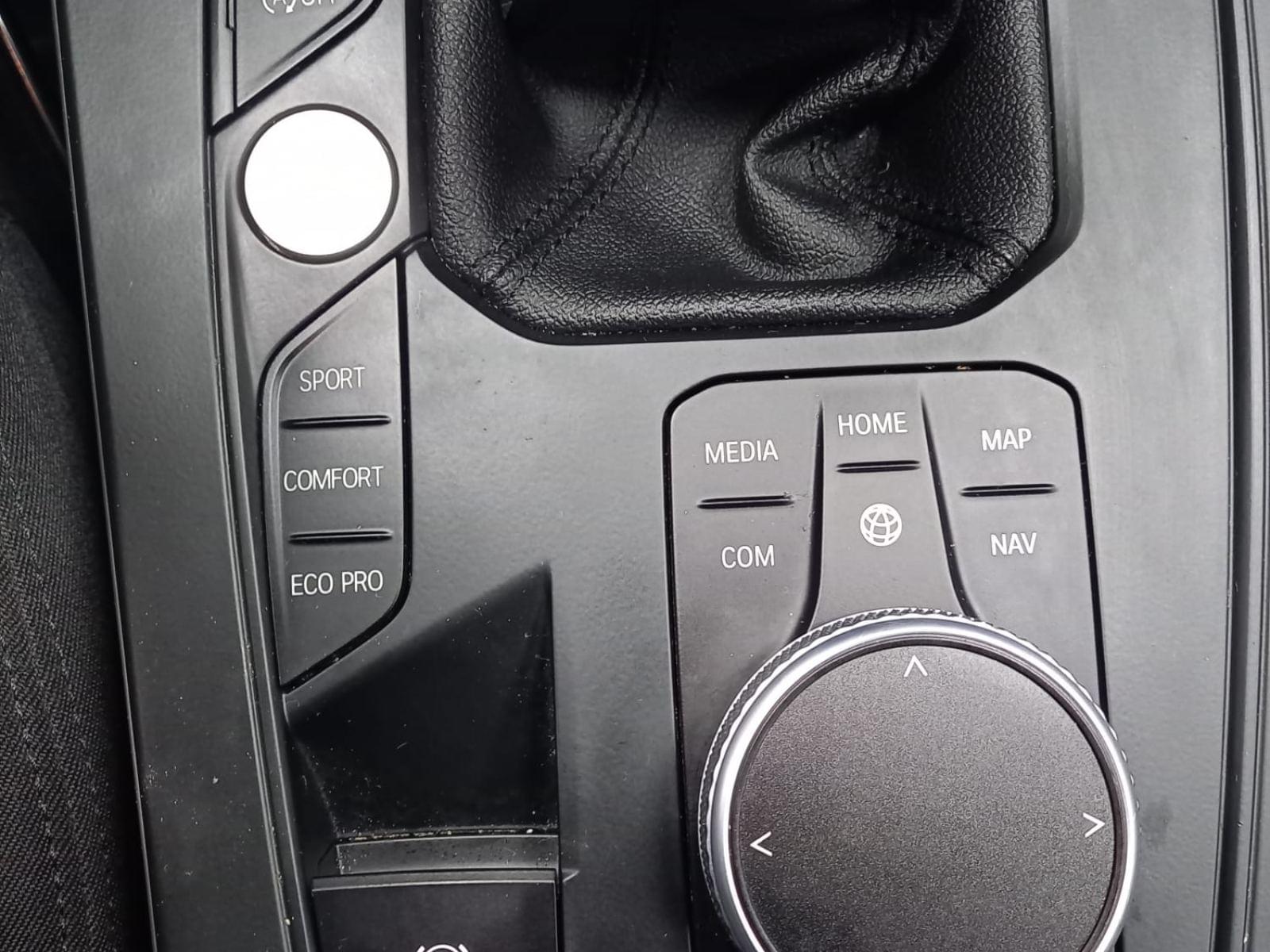 BMW SERIE 1 REEKS HATCH 116D (85 KW) 5D 13 