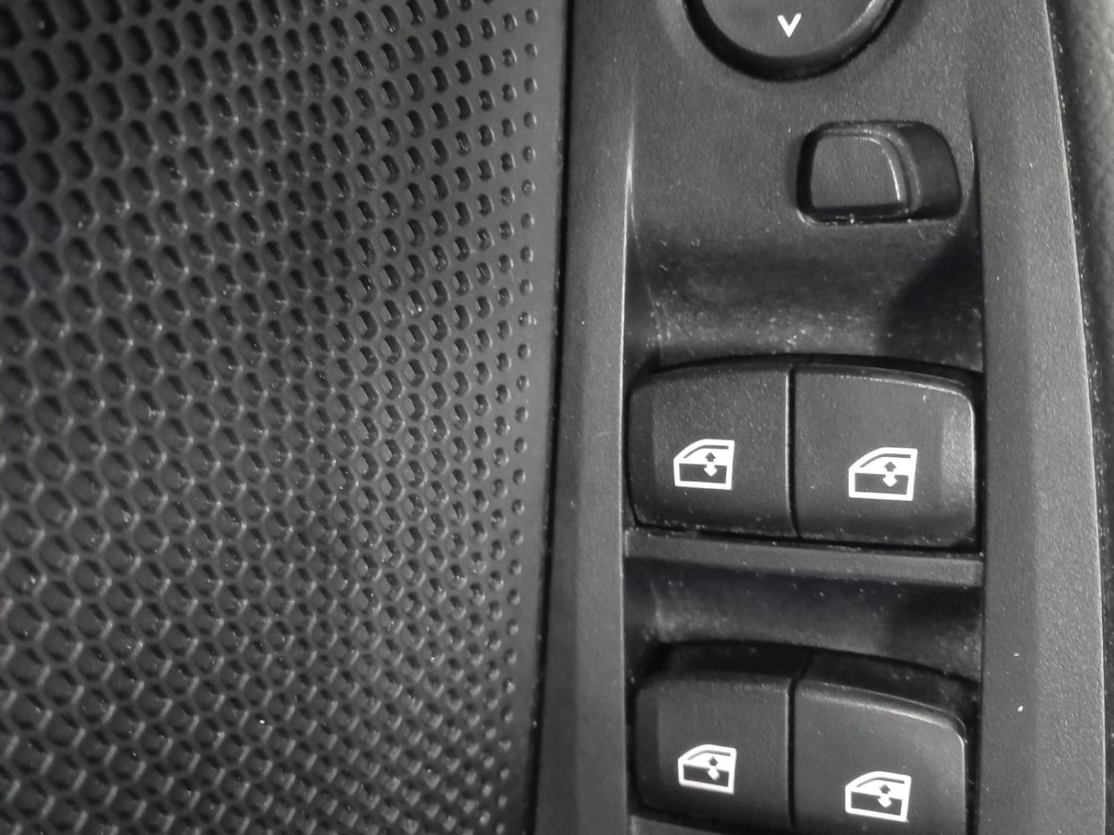 BMW SERIE 1 REEKS HATCH 116D (85 KW) 5D 26 