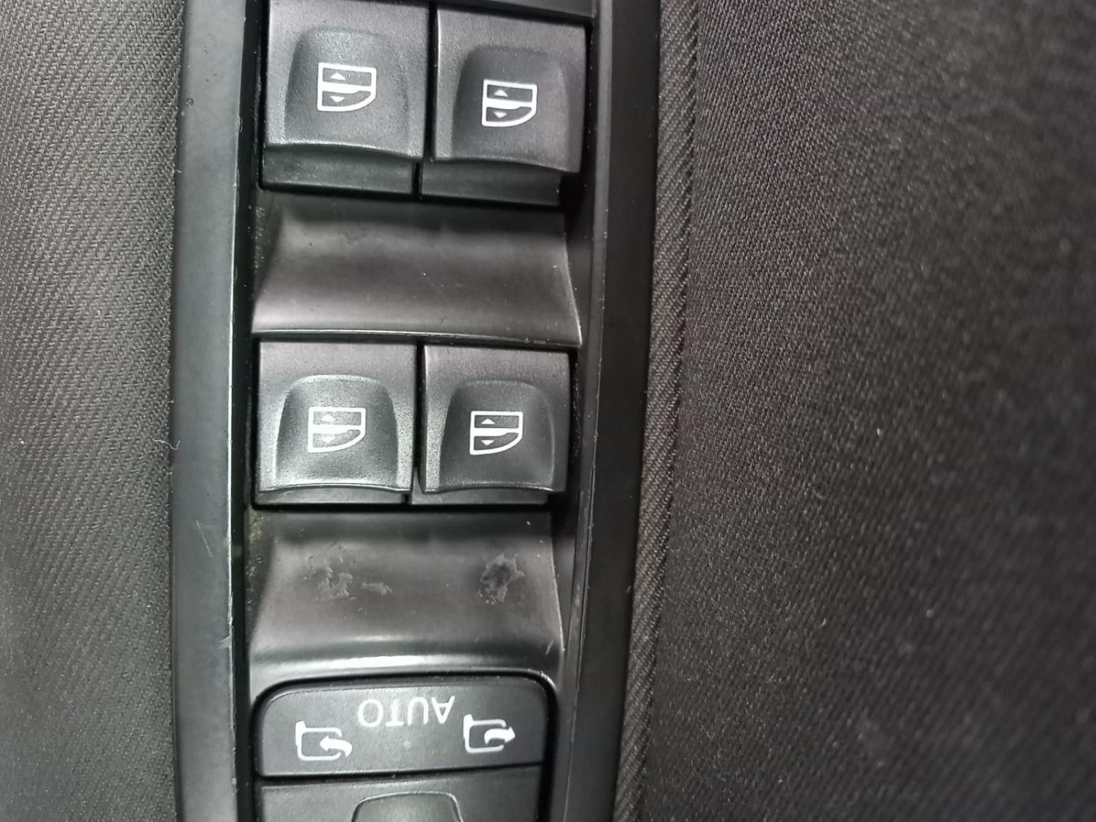 RENAULT MéGANE Business Blue dCi 85 kW (115CV) 21 