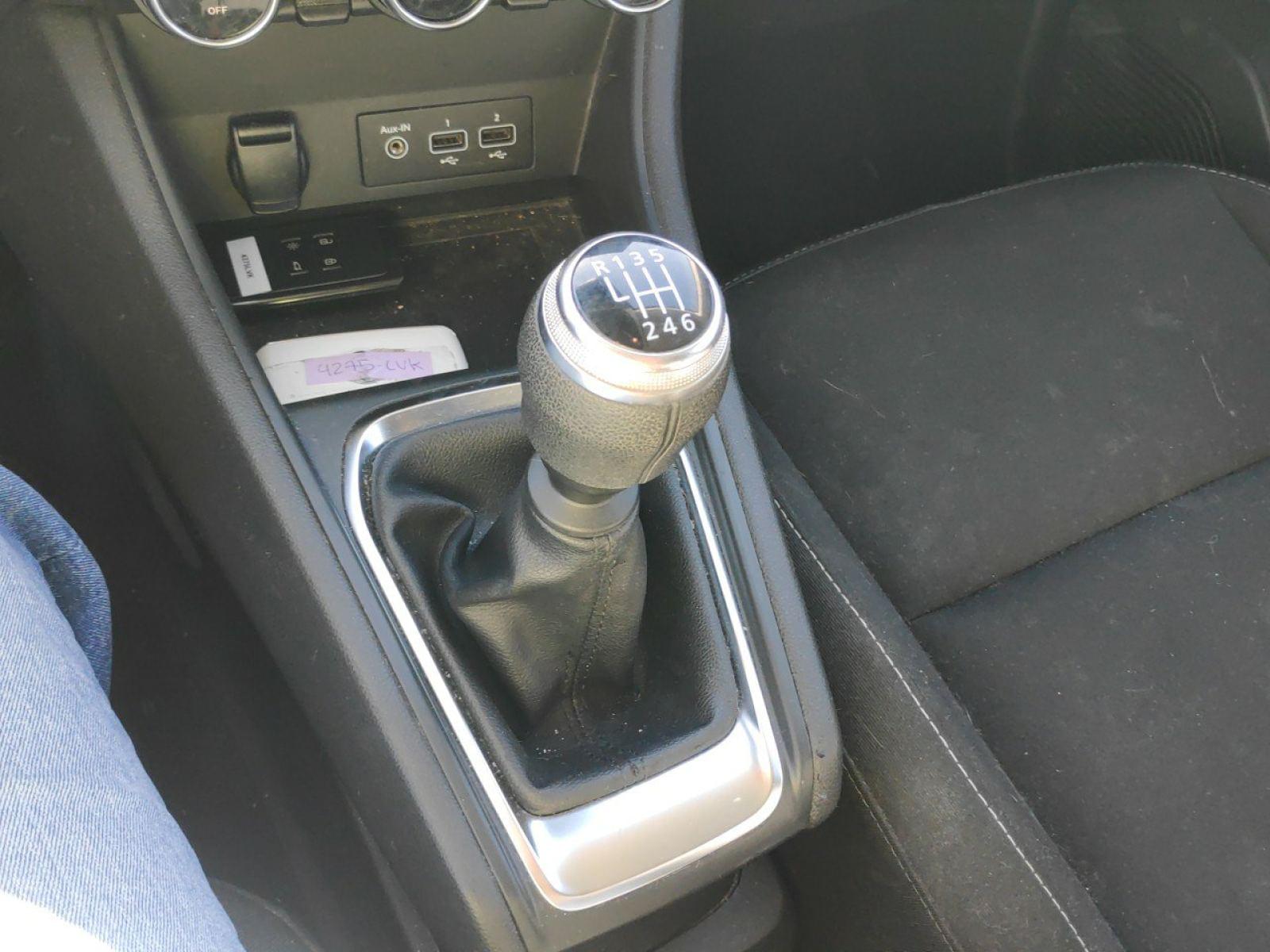 RENAULT CAPTUR Intens TCe 74kW (100CV) GLP 8