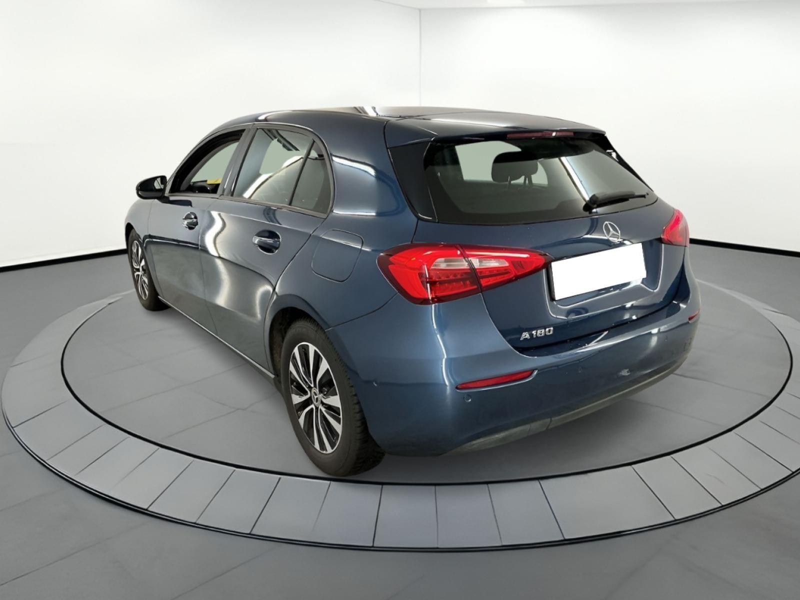 MERCEDES CLASE A 1.3 A 180 BUSINESS SOLUTION ESSENTIAL 3