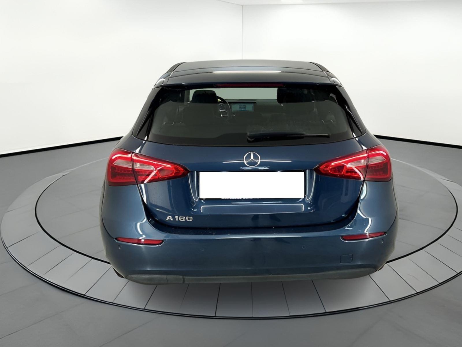 MERCEDES CLASE A 1.3 A 180 BUSINESS SOLUTION ESSENTIAL 6