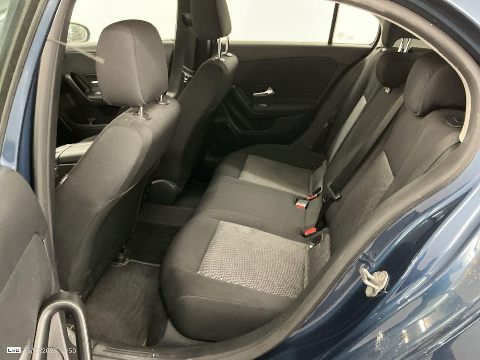 MERCEDES CLASE A 1.3 A 180 BUSINESS SOLUTION ESSENTIAL 10