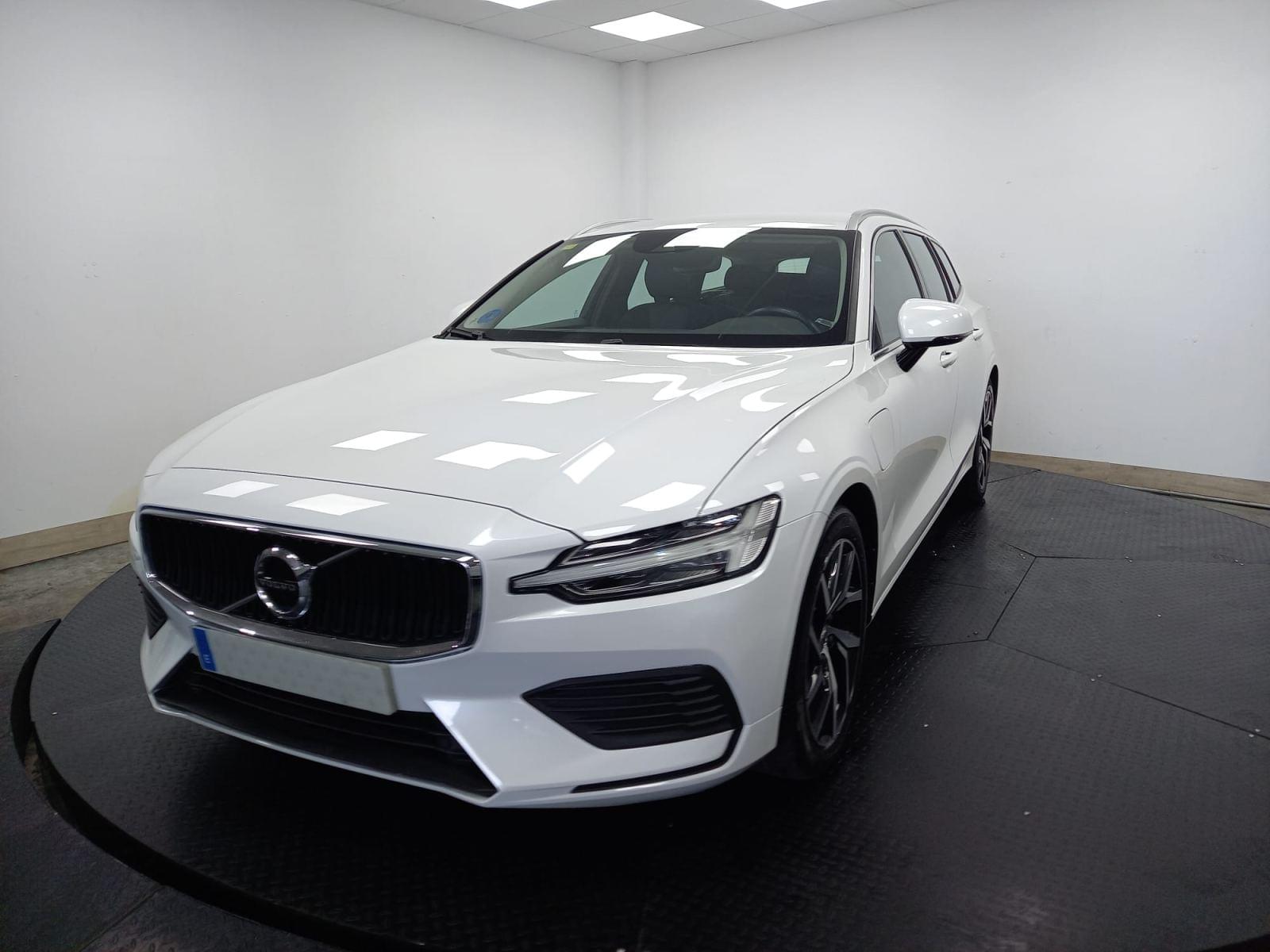 VOLVO V60 2.0 T8 BUSINESS PLUS AUTO 1 