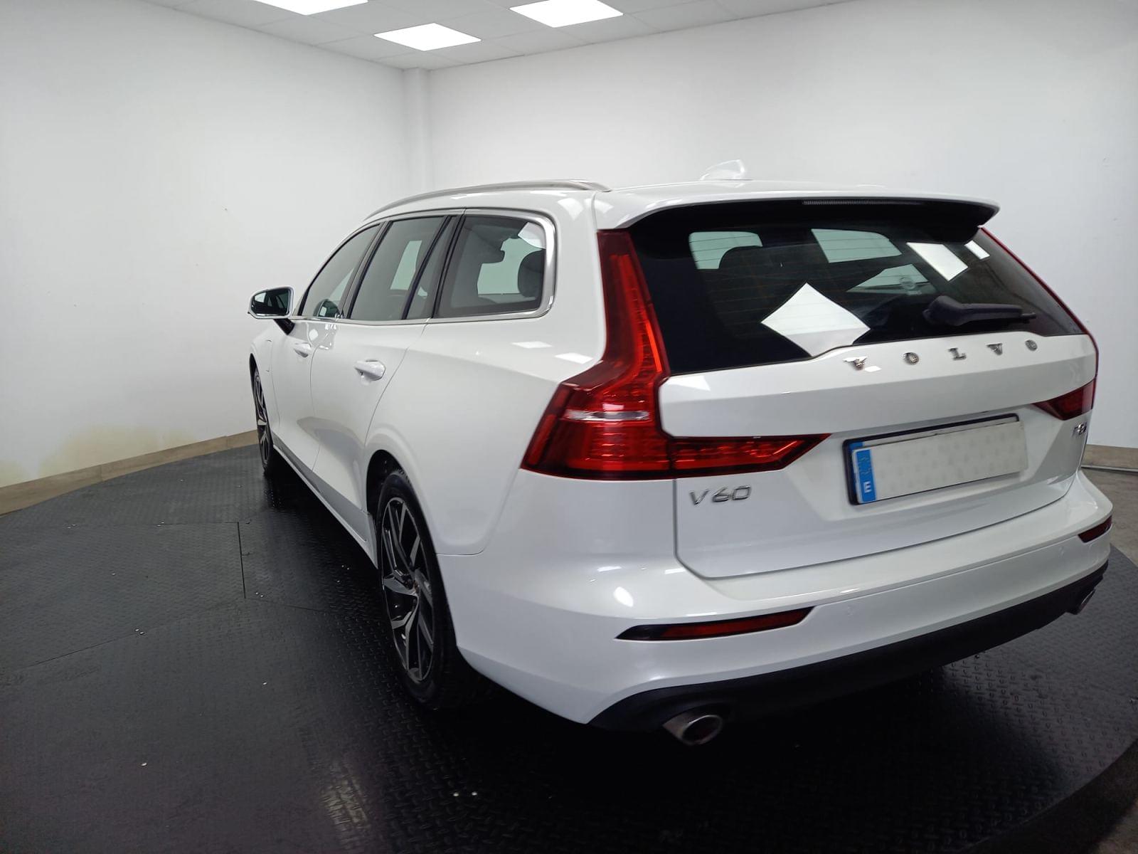 VOLVO V60 2.0 T8 BUSINESS PLUS AUTO 6 
