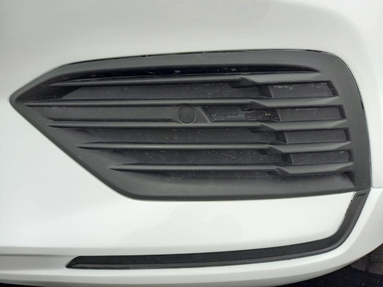 VOLVO V60 2.0 T8 BUSINESS PLUS AUTO 29 