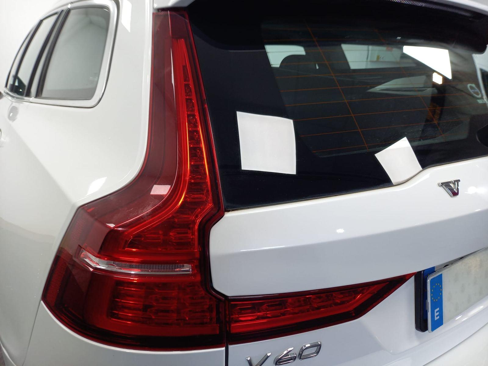 VOLVO V60 2.0 T8 BUSINESS PLUS AUTO 34 