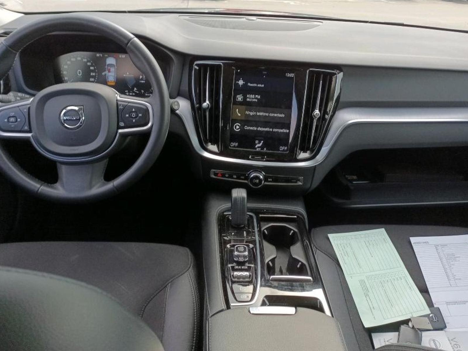 VOLVO V60 2.0 T8 BUSINESS PLUS AUTO 3