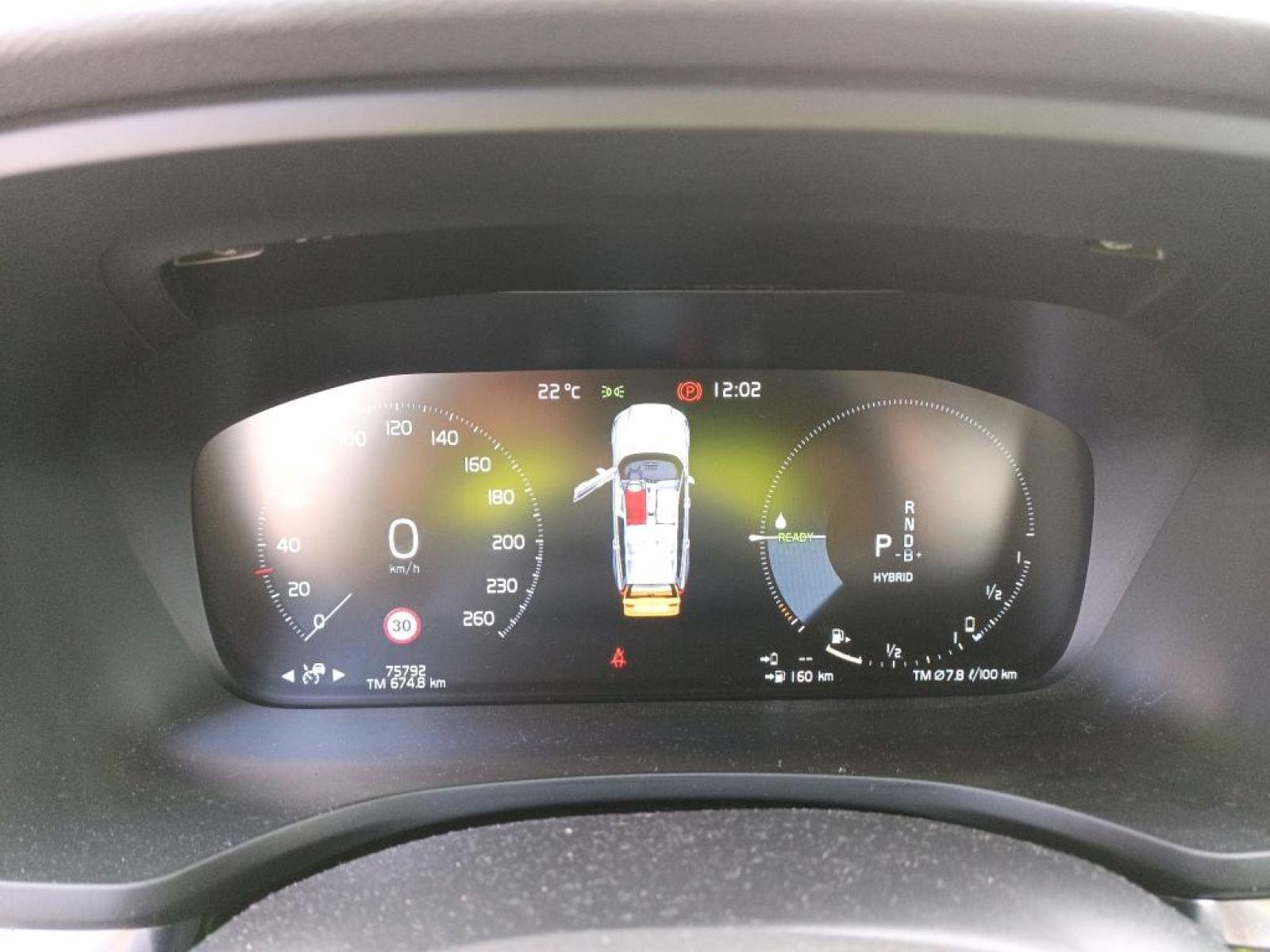 VOLVO V60 2.0 T8 BUSINESS PLUS AUTO 4