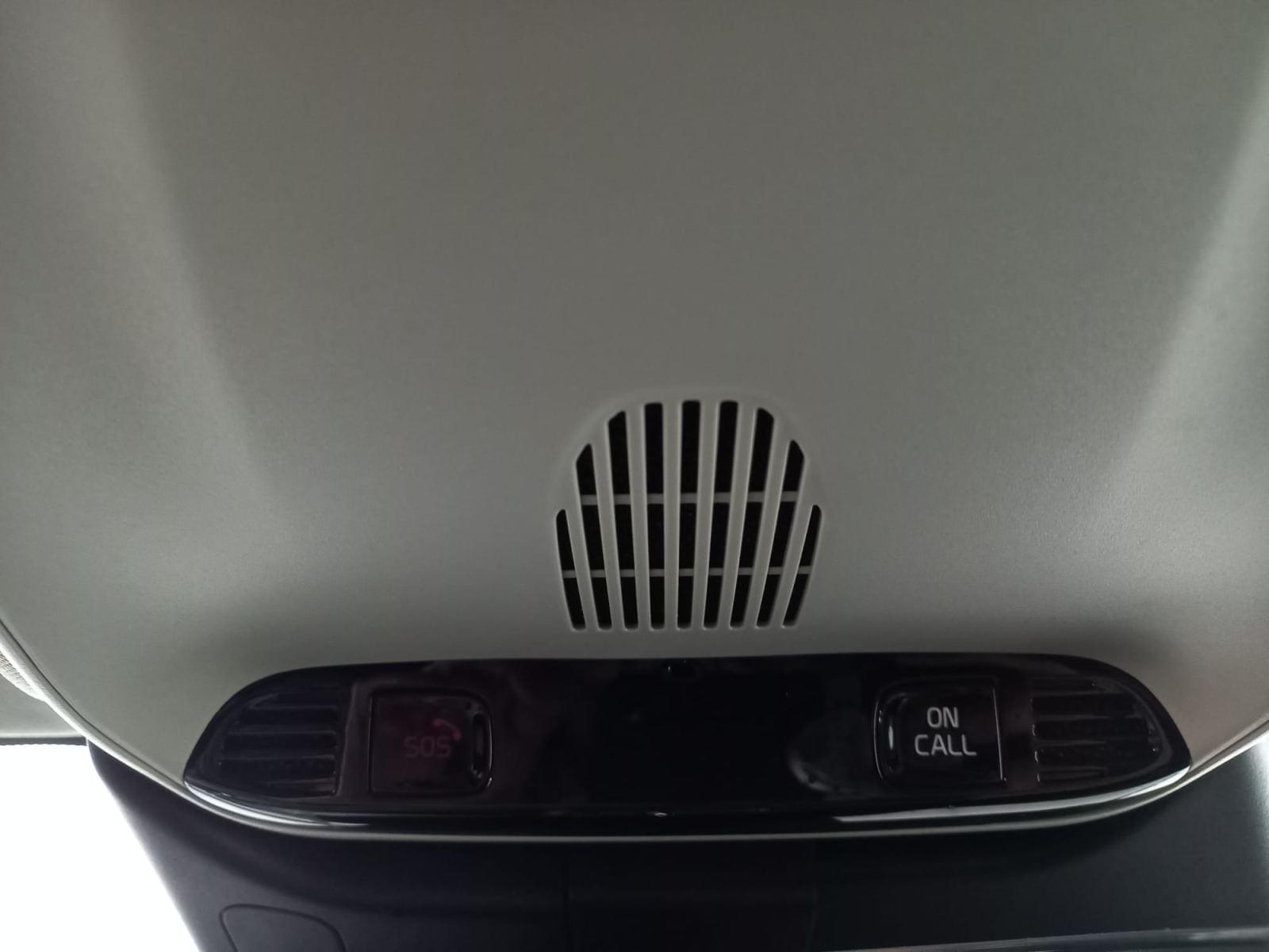 VOLVO V60 2.0 T8 BUSINESS PLUS AUTO 11