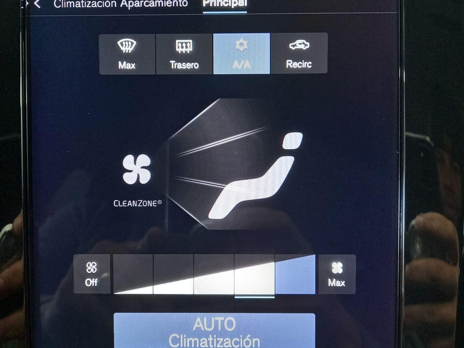 VOLVO V60 2.0 T8 BUSINESS PLUS AUTO 14