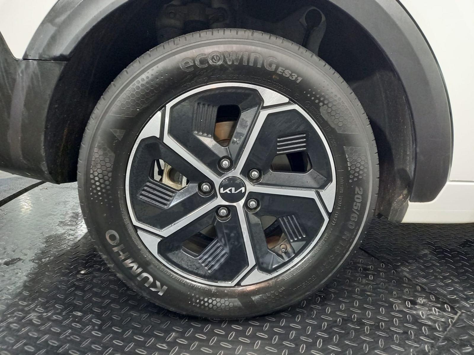 KIA NIRO 1.6 GDI PHEV 135KW (183CV) CONCEPT 37 