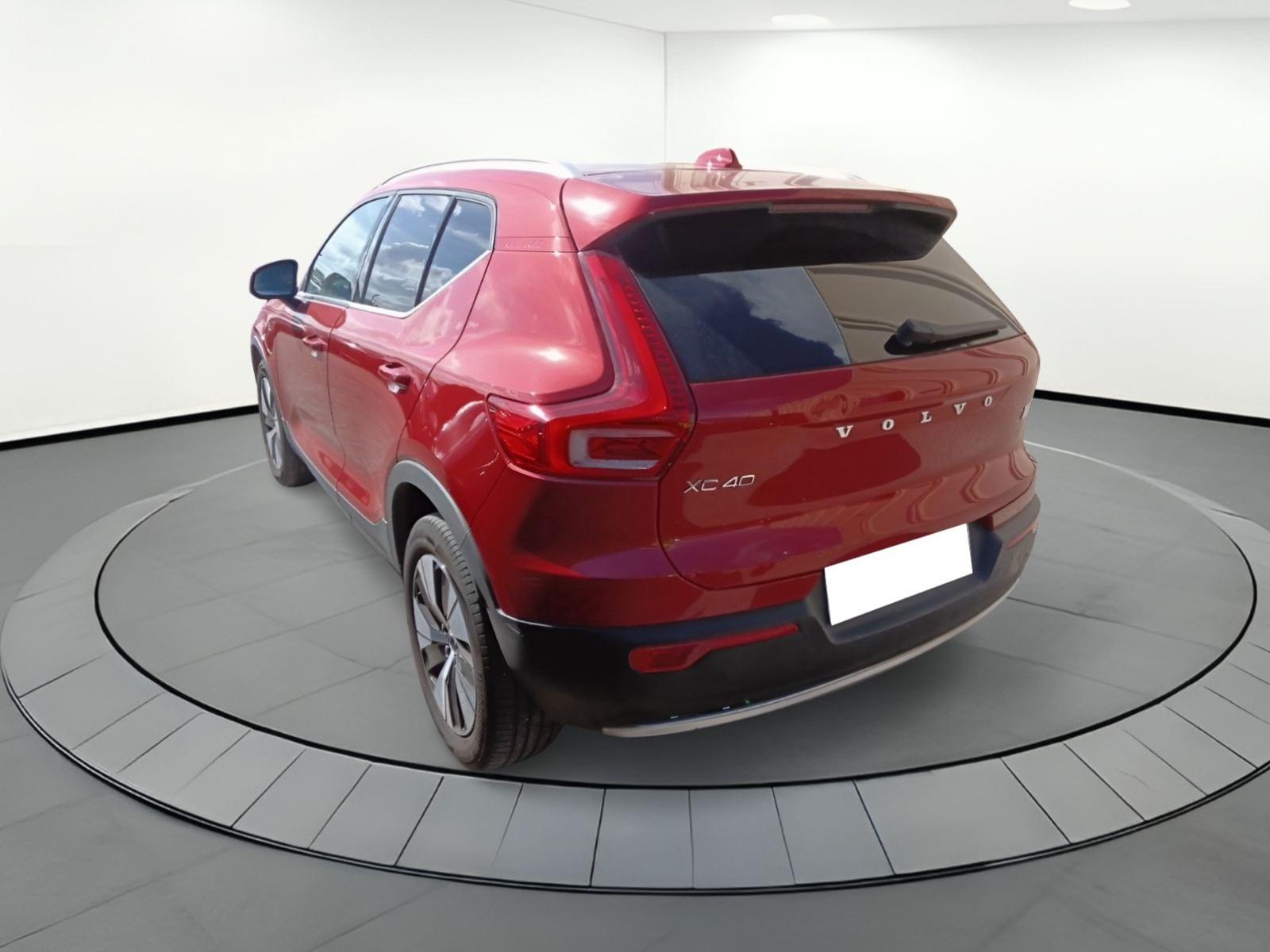 VOLVO XC40 T5 RECHARGE INSCRIPTION EXPRESSION AUT 4