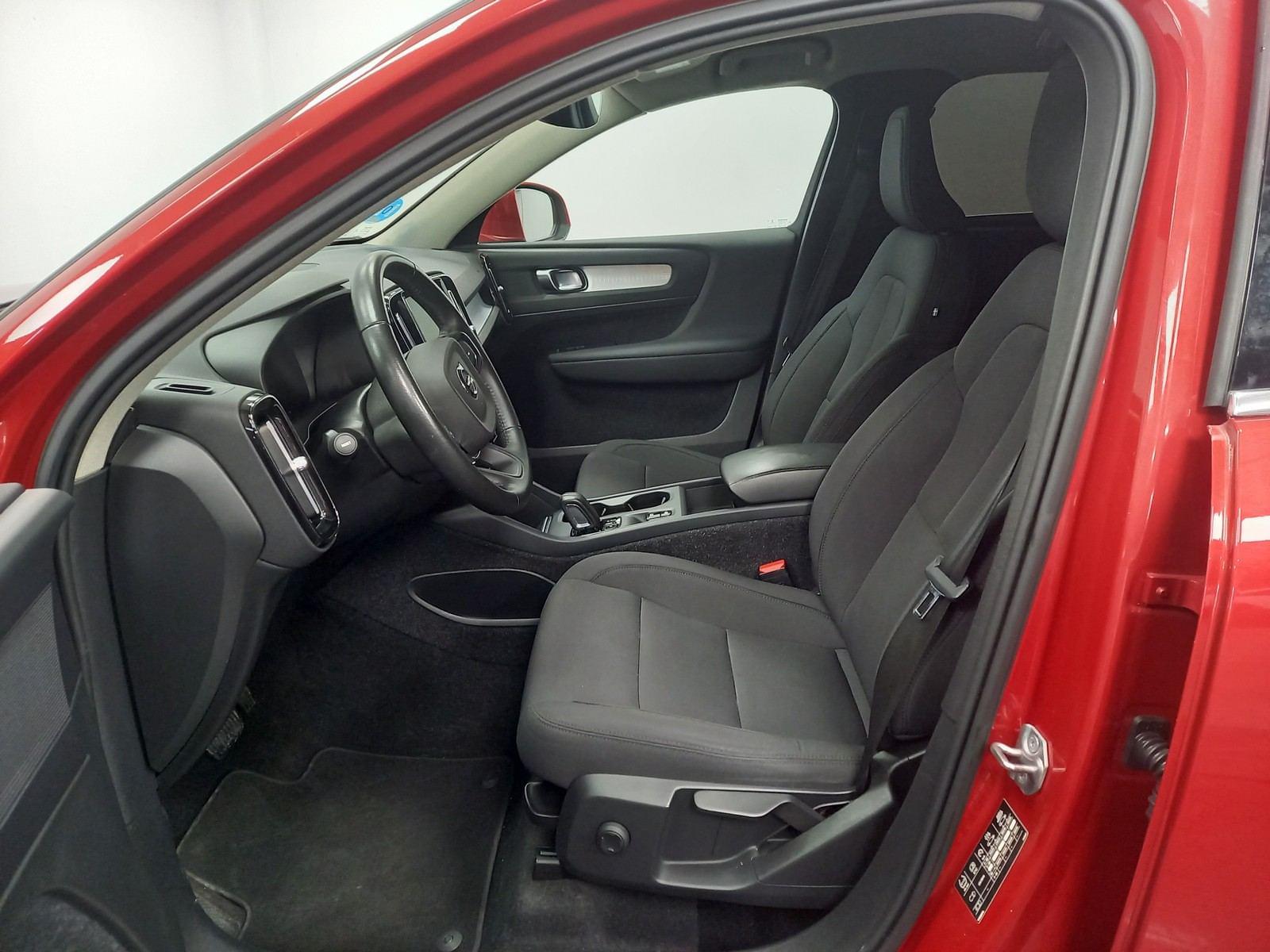 VOLVO XC40 T5 RECHARGE INSCRIPTION EXPRESSION AUT 8 