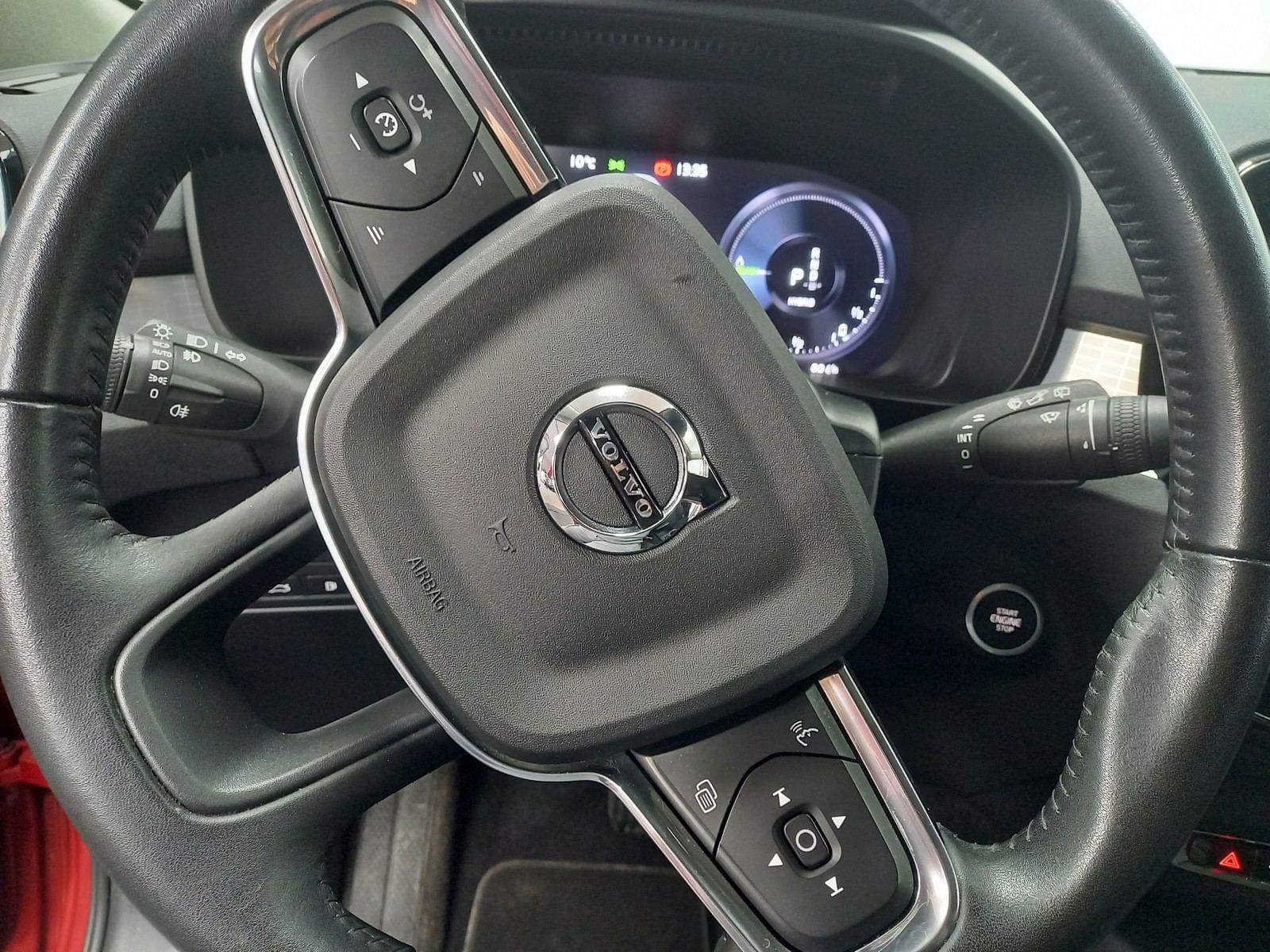 VOLVO XC40 T5 RECHARGE INSCRIPTION EXPRESSION AUT 14 