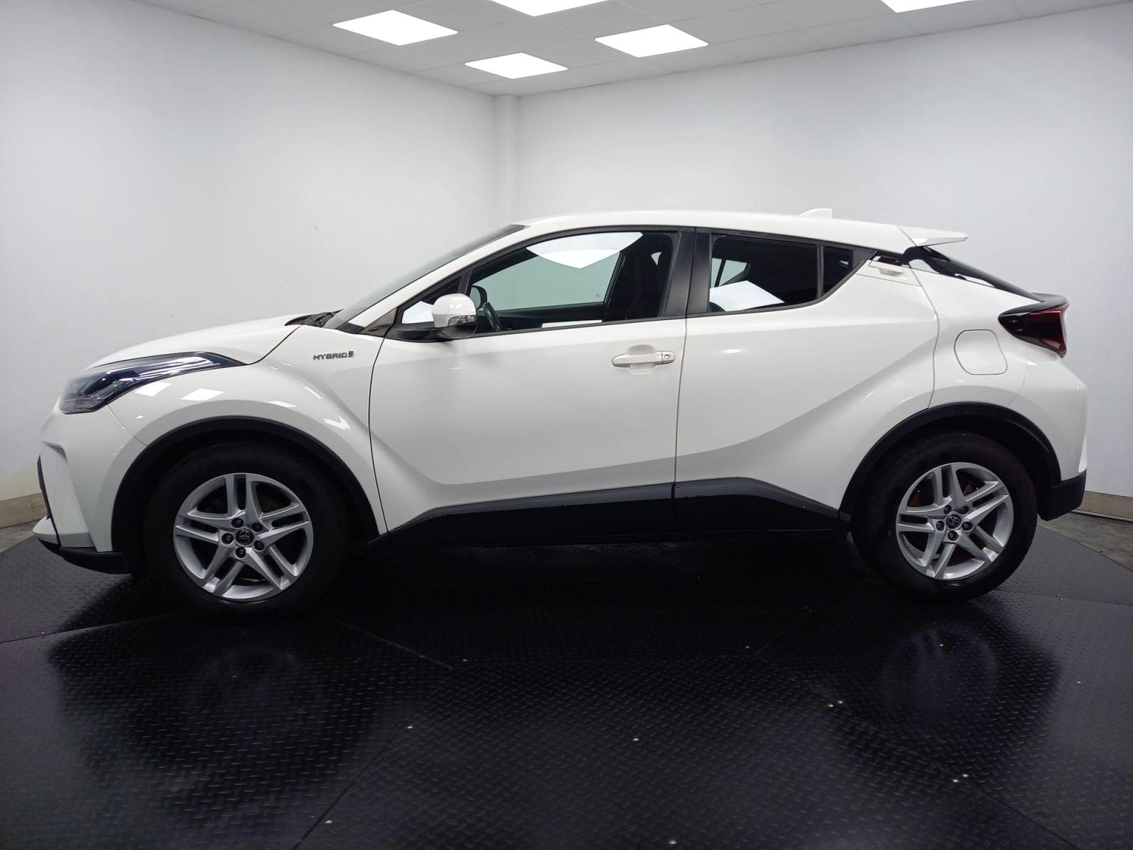 TOYOTA C-HR 1.8 125H Active 3