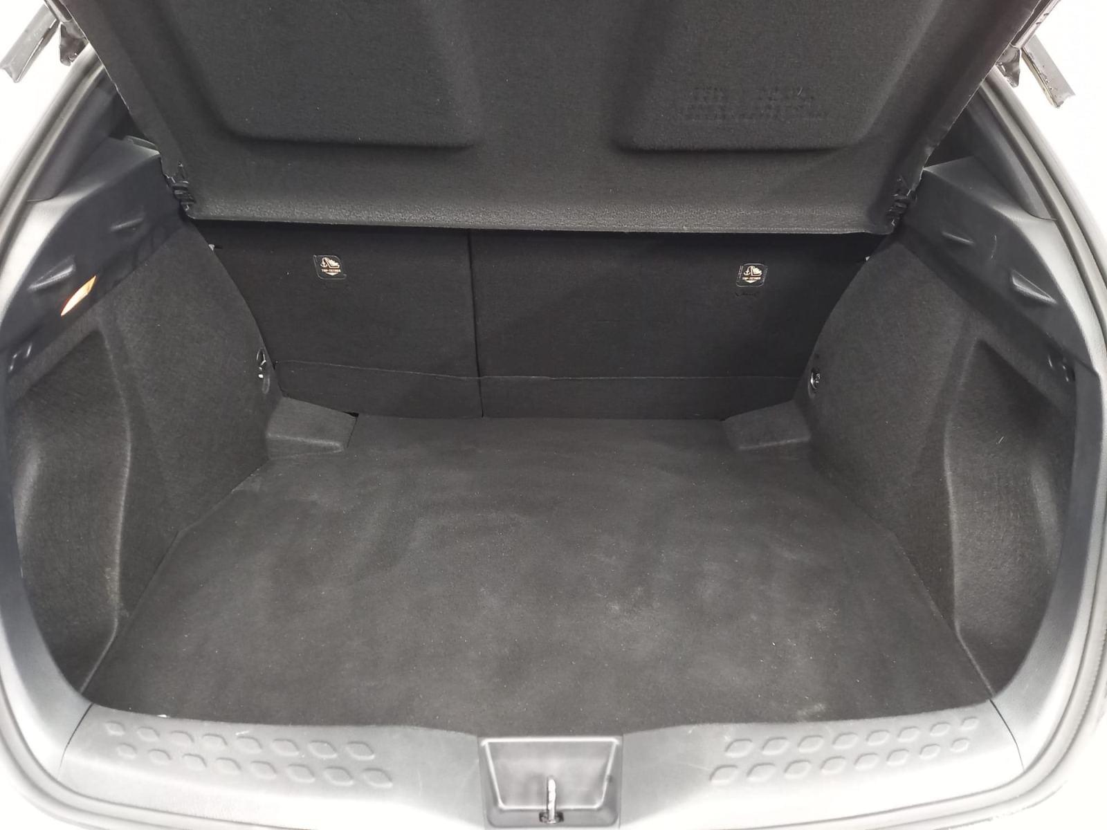 TOYOTA C-HR 1.8 125H Active 37