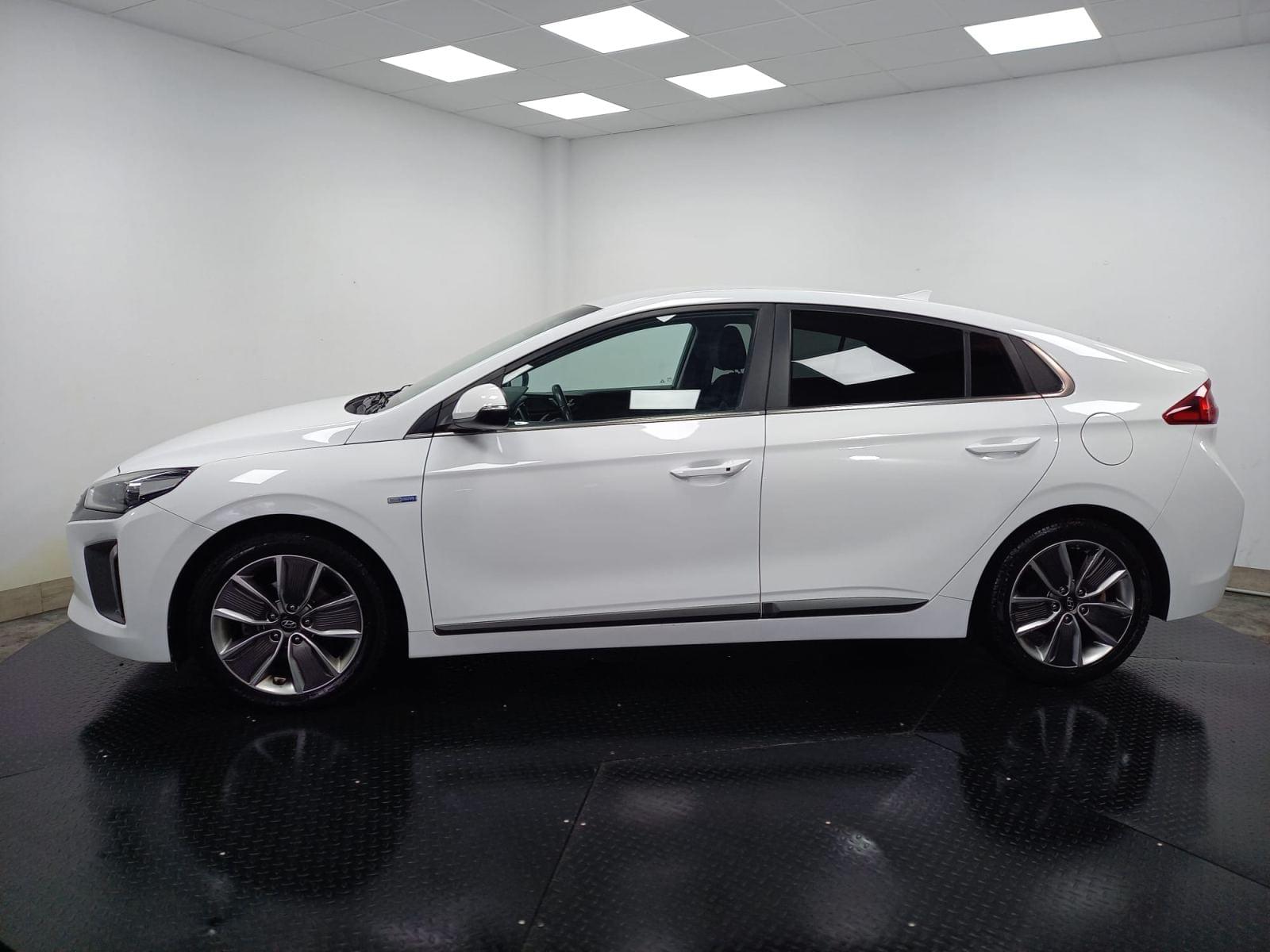 HYUNDAI IONIQ 1.6 GDI HEV TECNO DCT 3