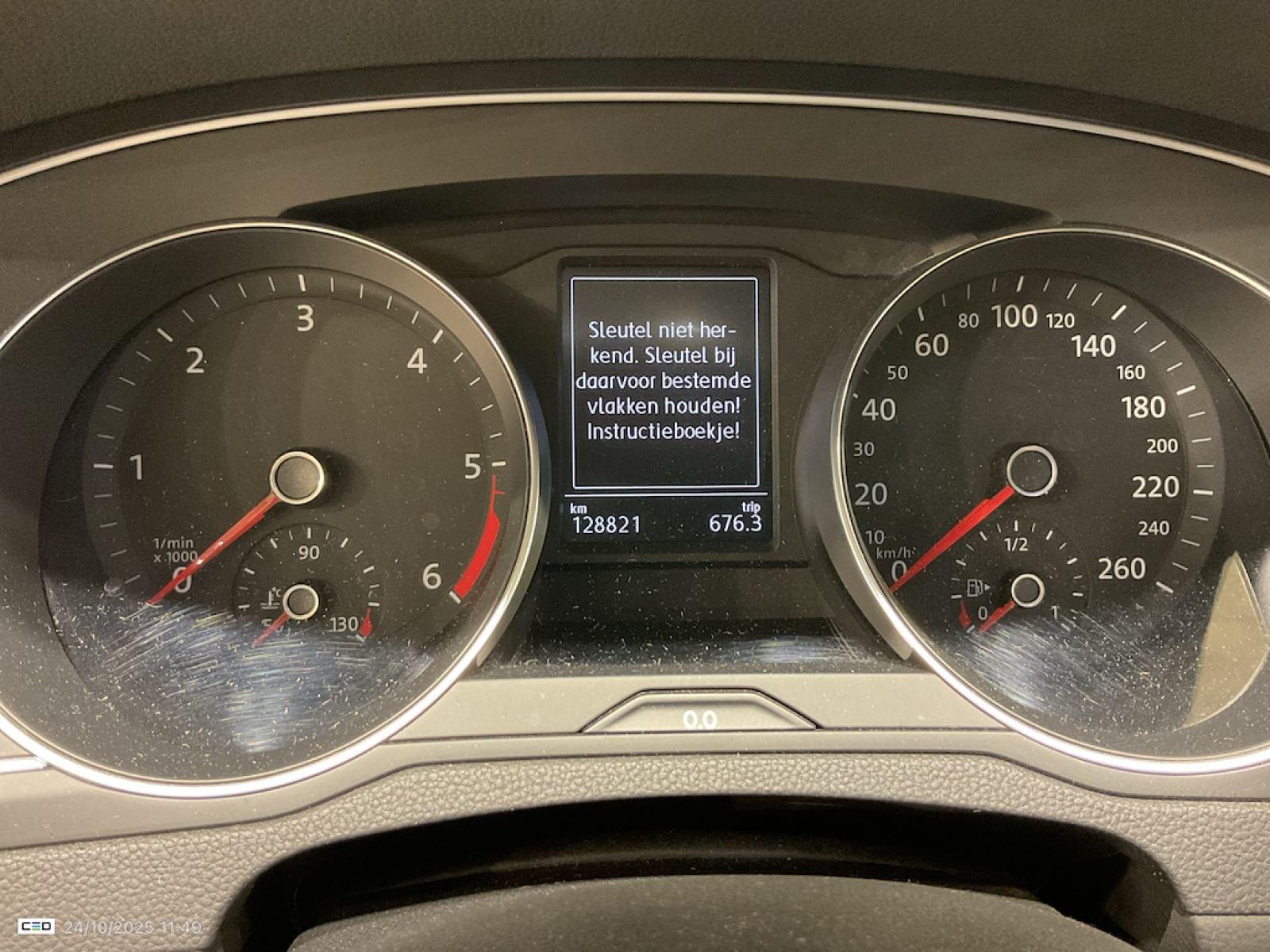 VOLKSWAGEN ARTEON 2.0 TDi SCR (EU6.2) 8