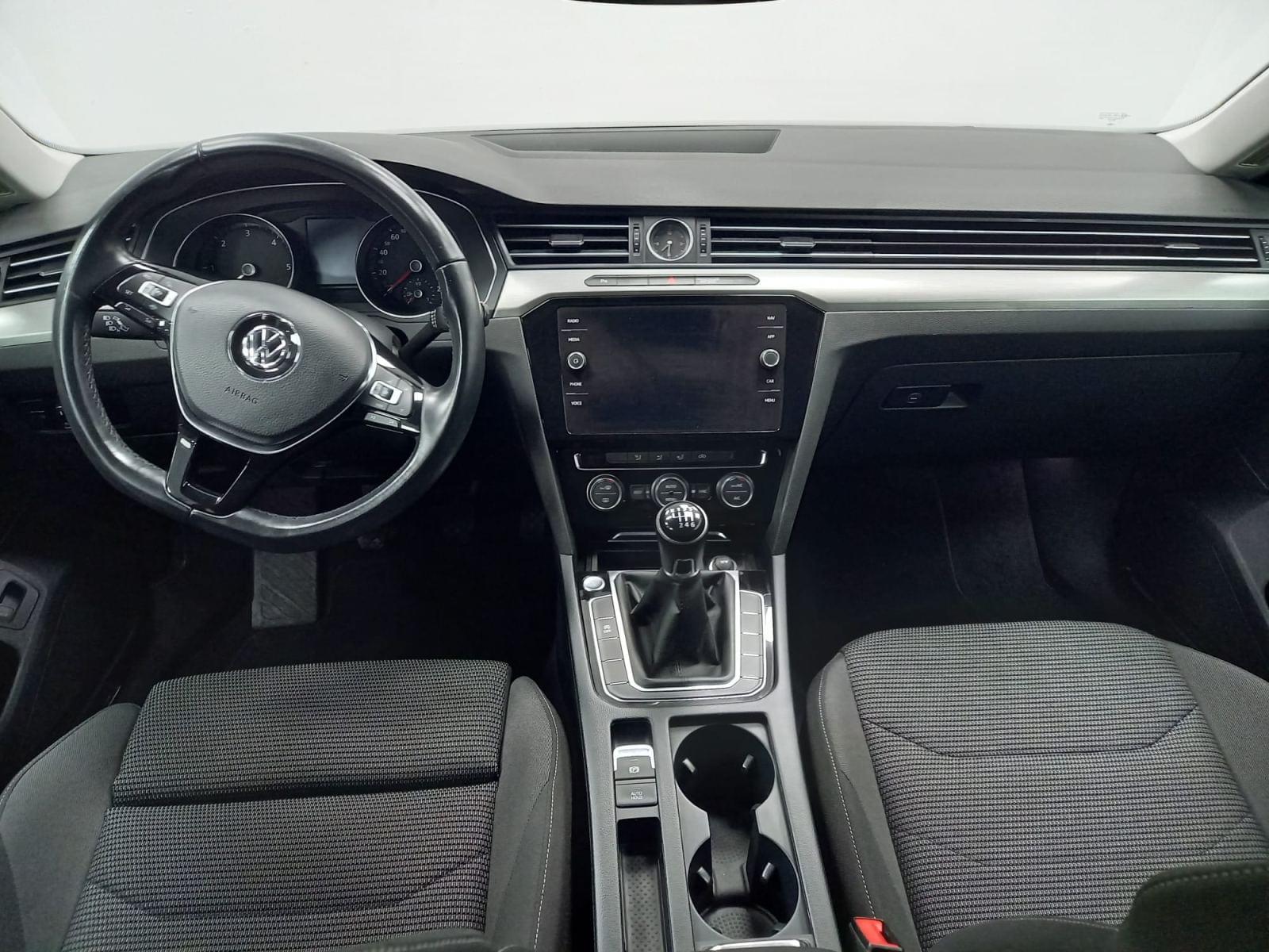 VOLKSWAGEN ARTEON 2.0 TDi SCR (EU6.2) 9