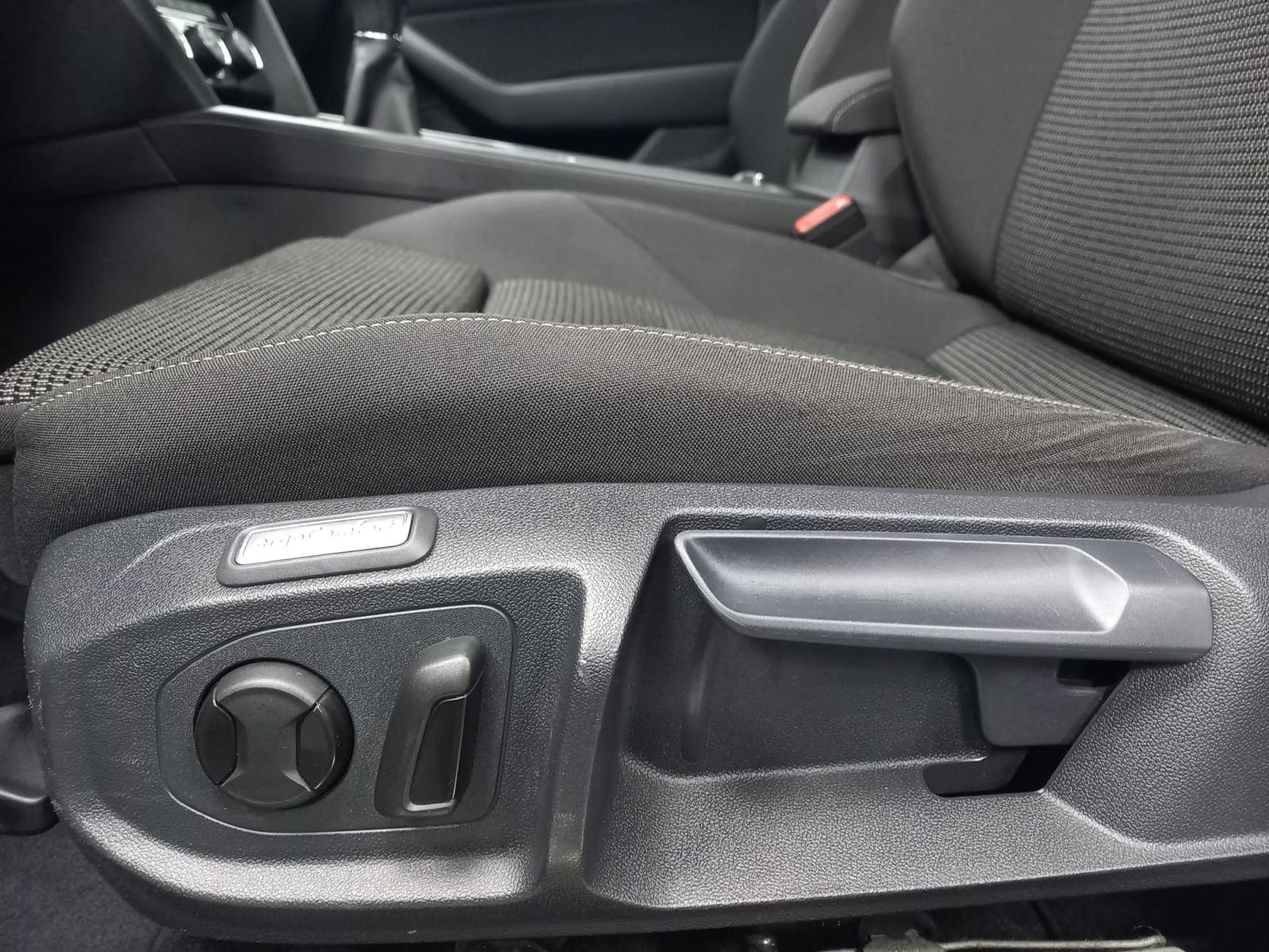 VOLKSWAGEN ARTEON 2.0 TDi SCR (EU6.2) 29