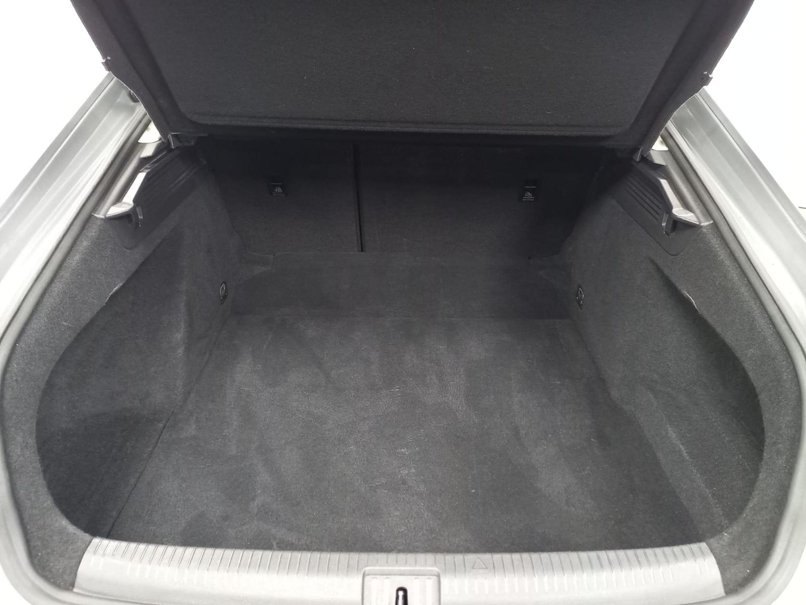 VOLKSWAGEN ARTEON 2.0 TDi SCR (EU6.2) 37