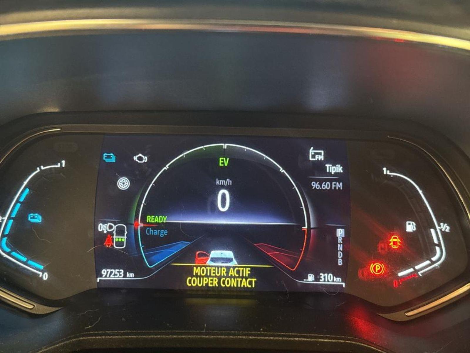 RENAULT CLIO 1.6 E-Tech 140ch Business 4