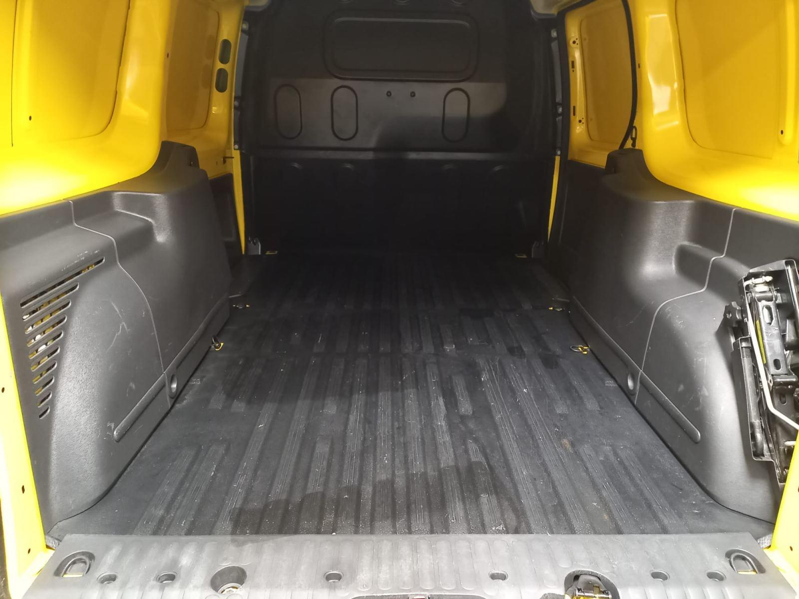 RENAULT KANGOO FURGON MAXI Profesional 2p dCi 66 kW 90 CV 25 