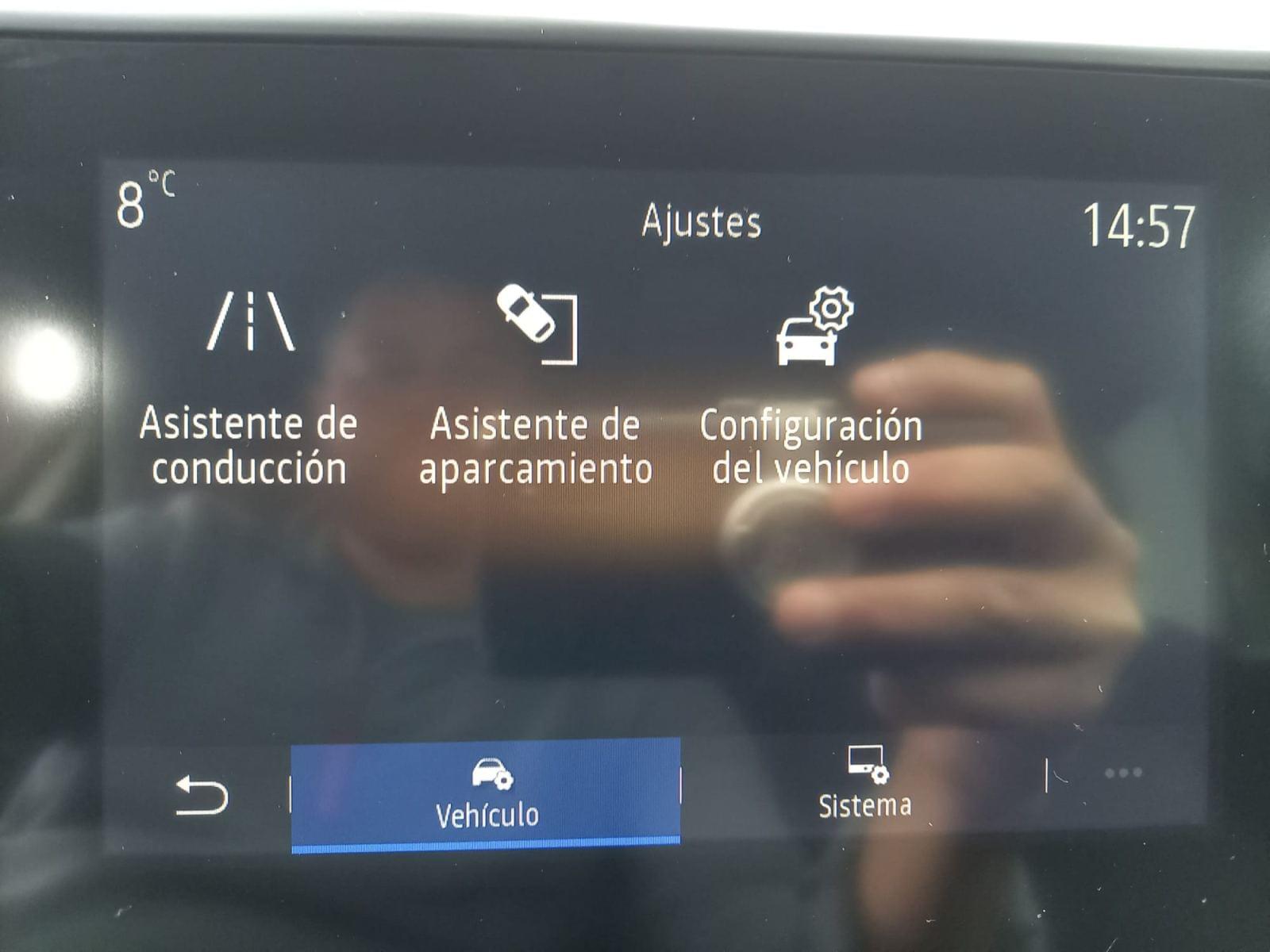 RENAULT ARKANA 1.6 E-Tech 145ch Business 11