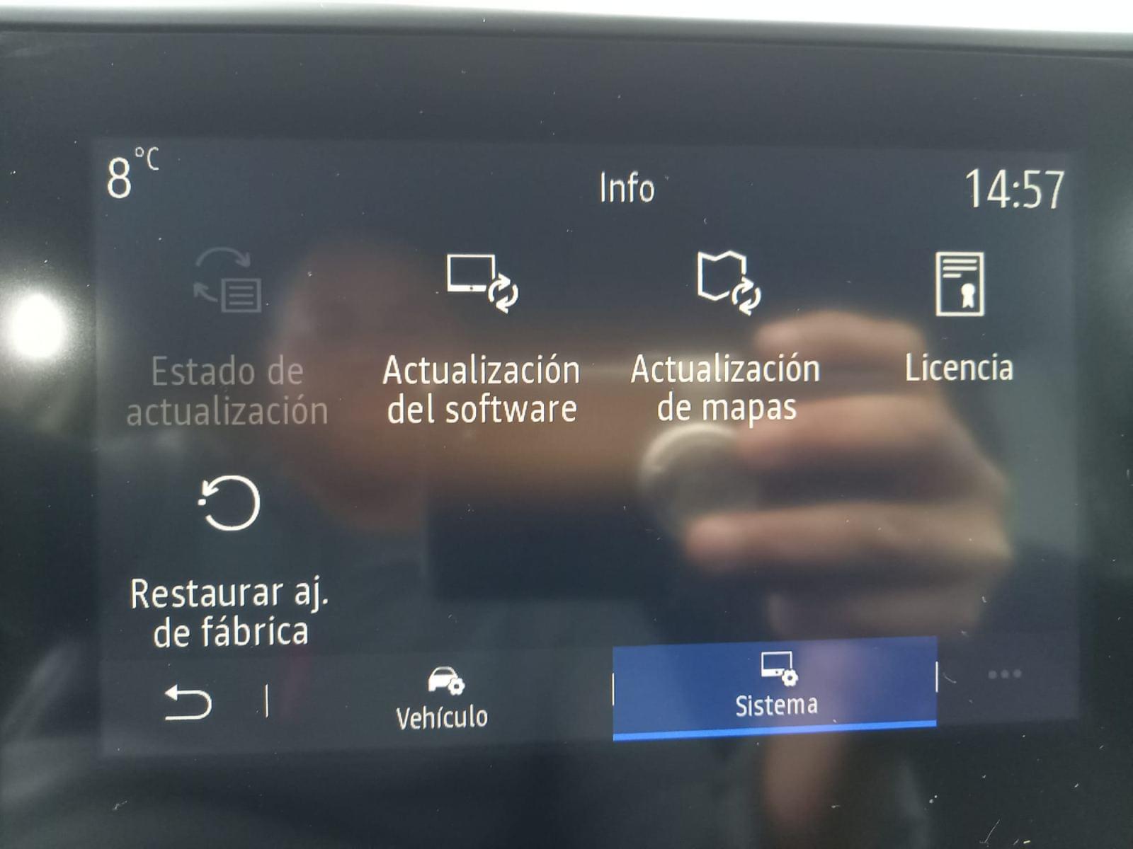 RENAULT ARKANA 1.6 E-Tech 145ch Business 13