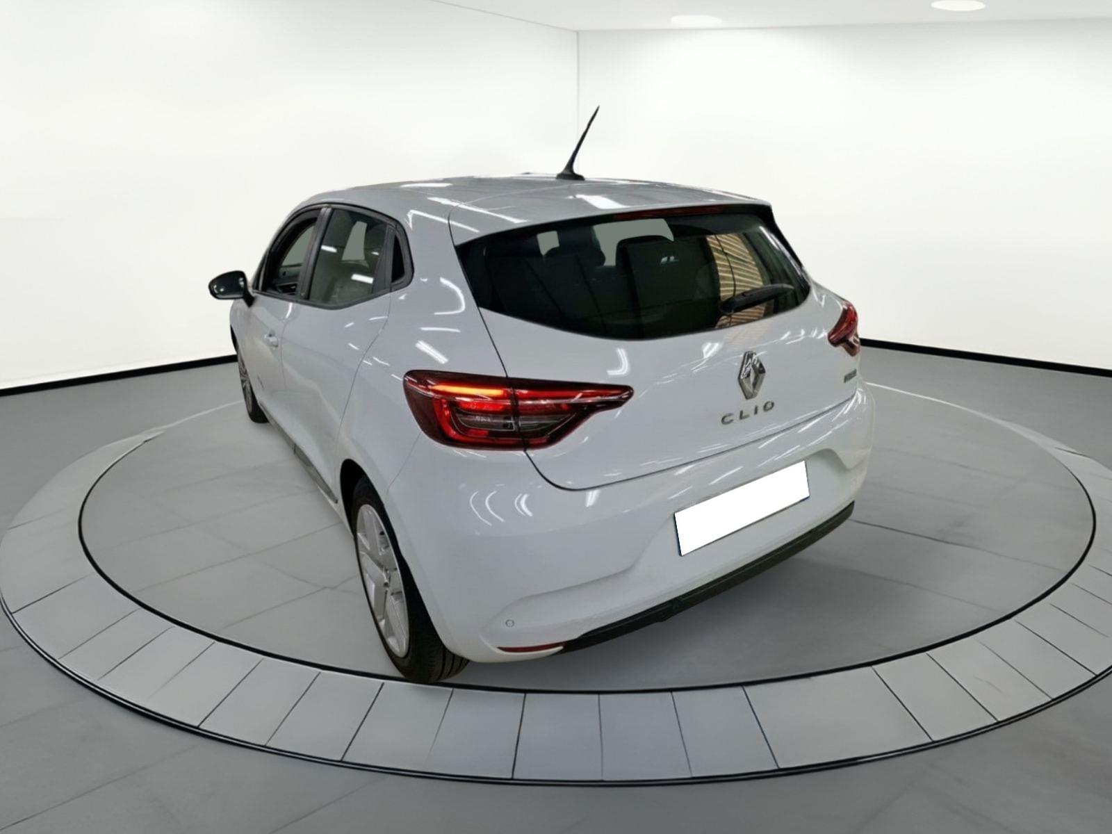 RENAULT CLIO 1.6 E-Tech hybride 140ch Business 3