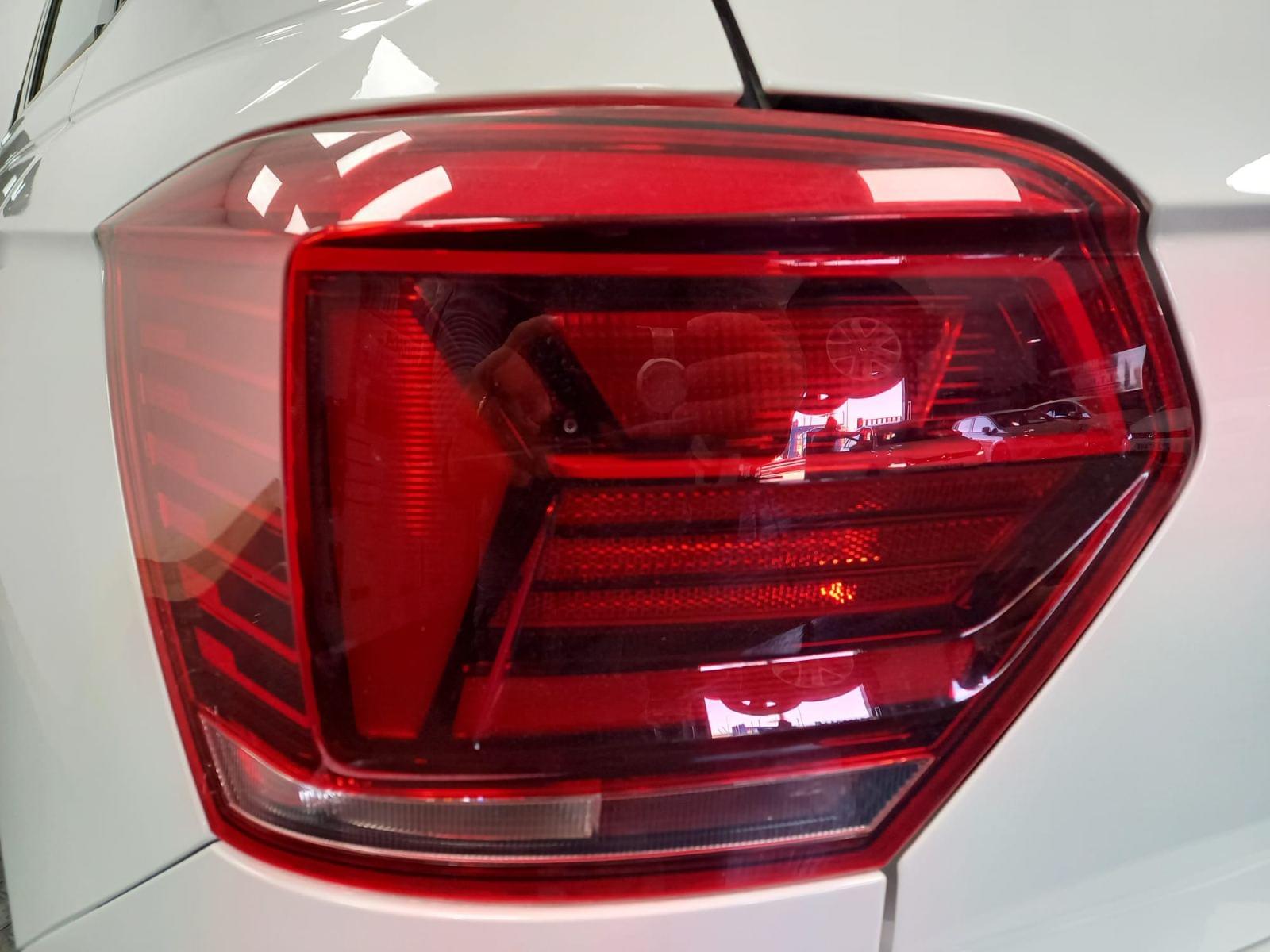 VOLKSWAGEN POLO ADVANCE 1.0 TSI 70KW (95CV) 29 