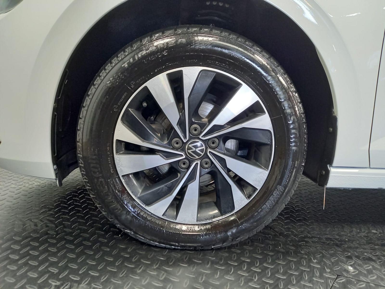 VOLKSWAGEN POLO ADVANCE 1.0 TSI 70KW (95CV) 31 