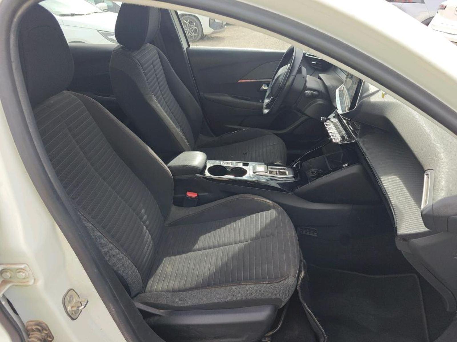 PEUGEOT 208 (E-) ACTIVE 50KWH 7