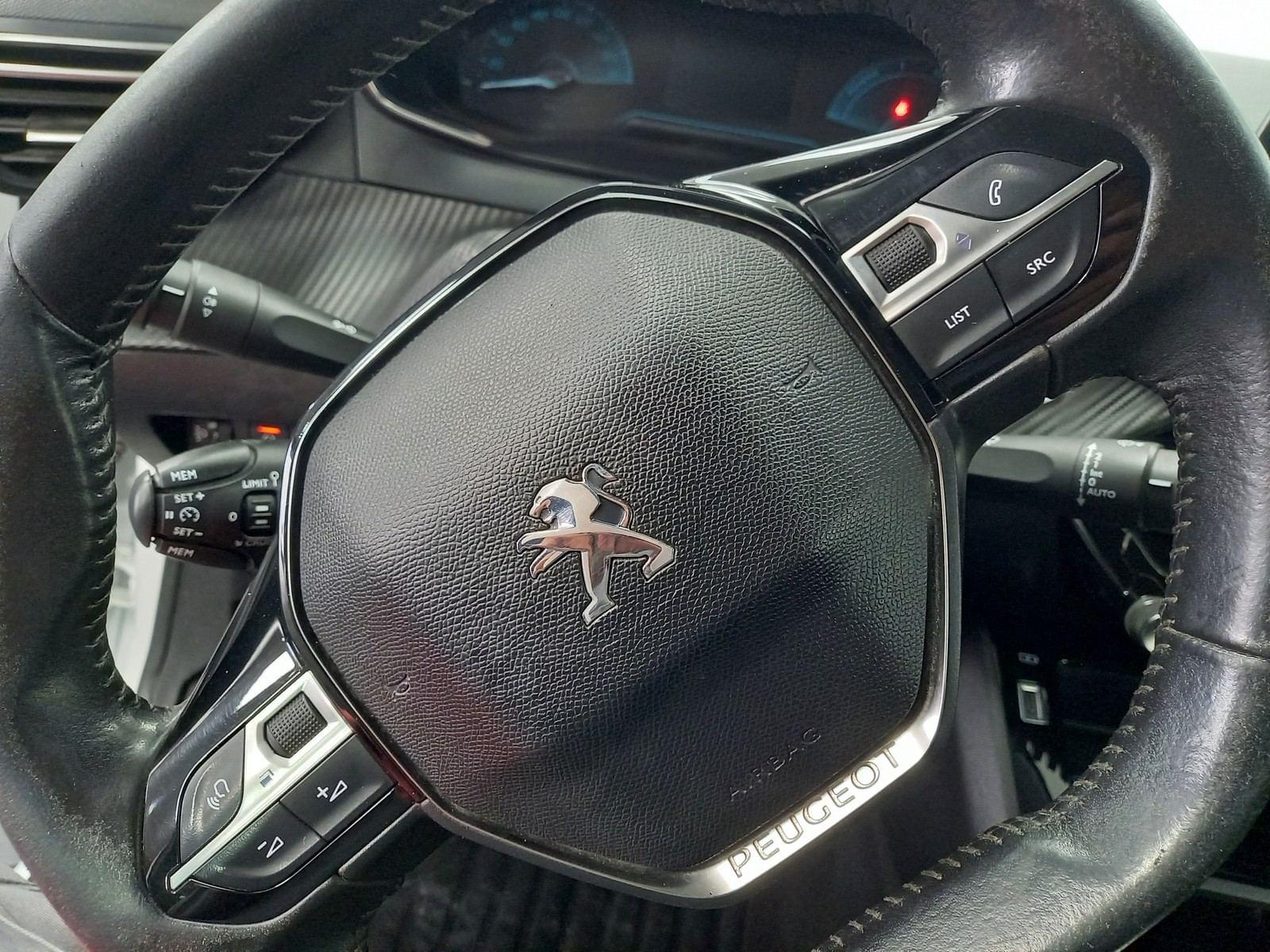 PEUGEOT 208 (E-) ACTIVE 50KWH 12 