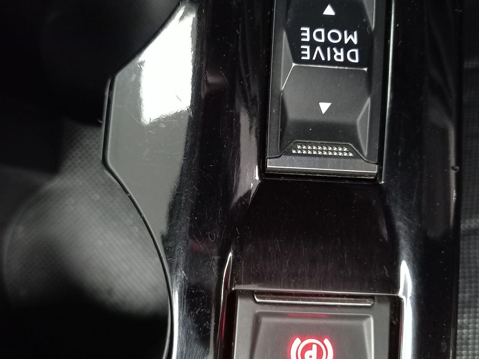 PEUGEOT 208 (E-) ACTIVE 50KWH 19 