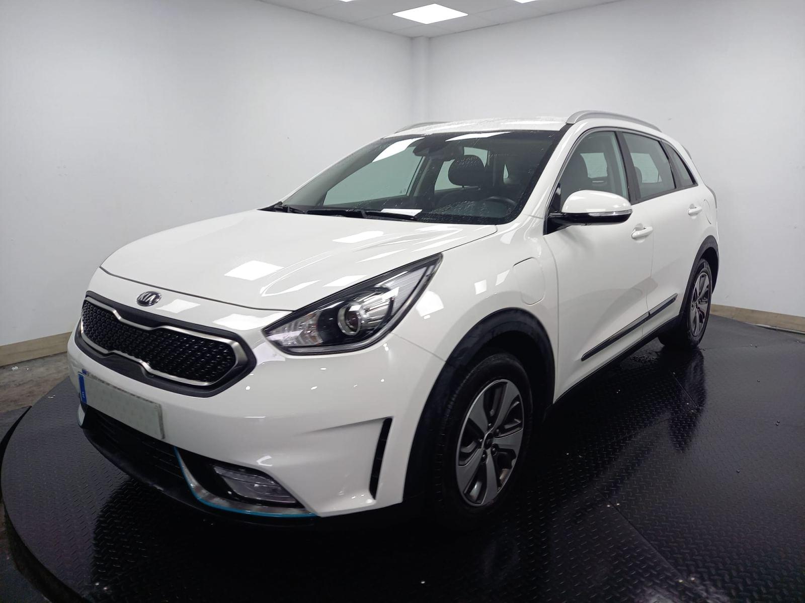 KIA NIRO 1.6 GDI PHEV 104KW DRIVE 1 