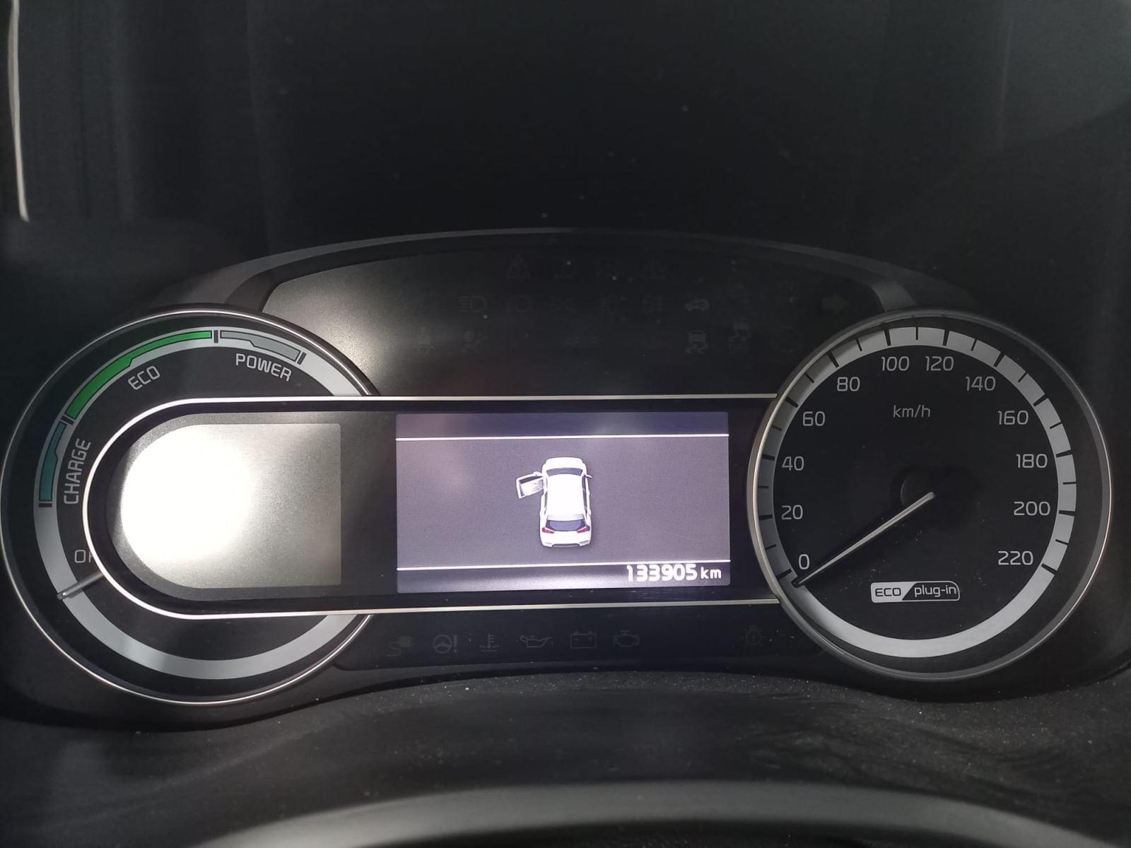KIA NIRO 1.6 GDI PHEV 104KW DRIVE 27 