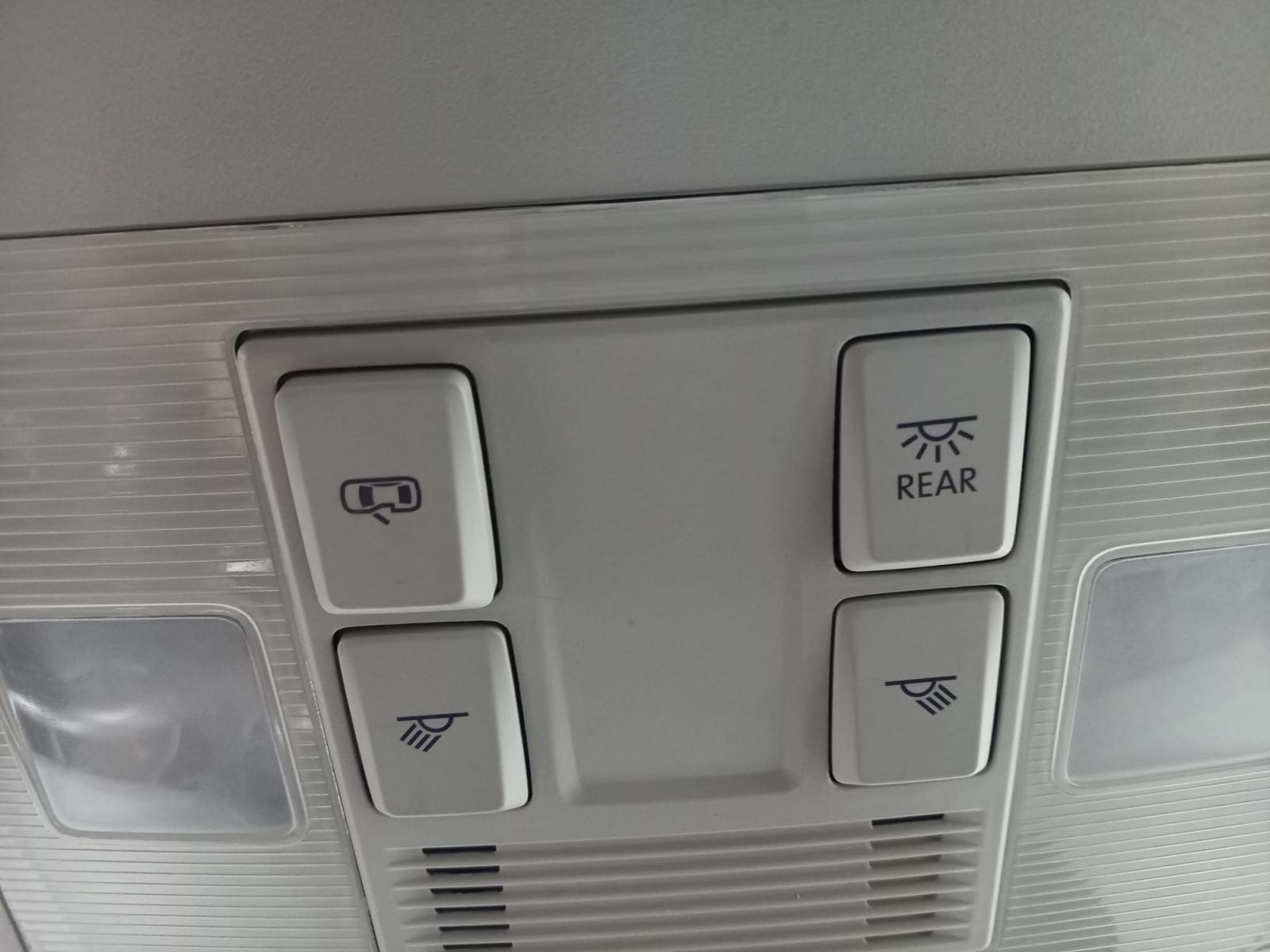 VOLKSWAGEN TIGUAN Edition 2.0 TDI 110kW (150CV) 26 