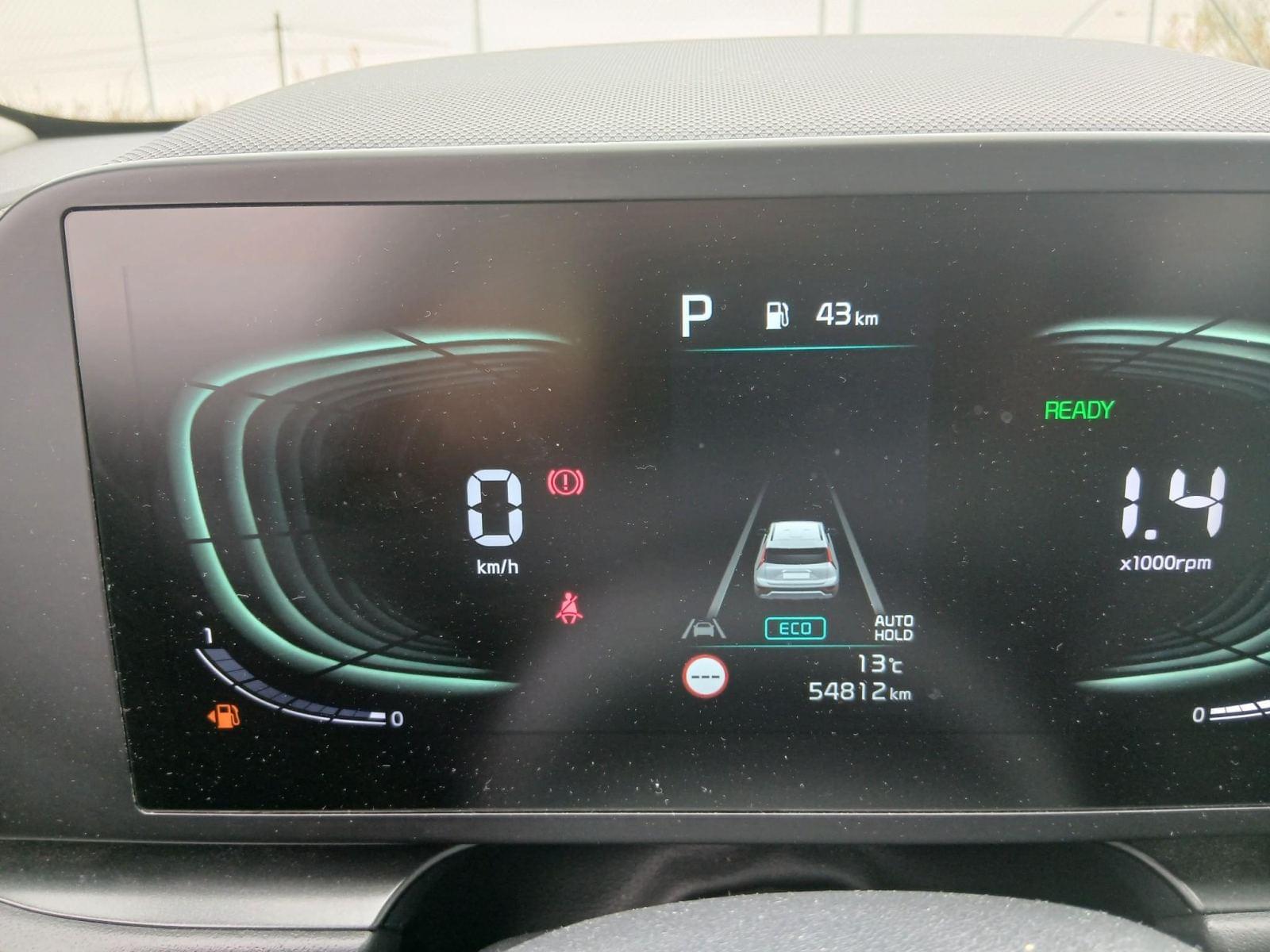 KIA NIRO 1.6 GDI HEV 104KW (141CV) CONCEPT 4