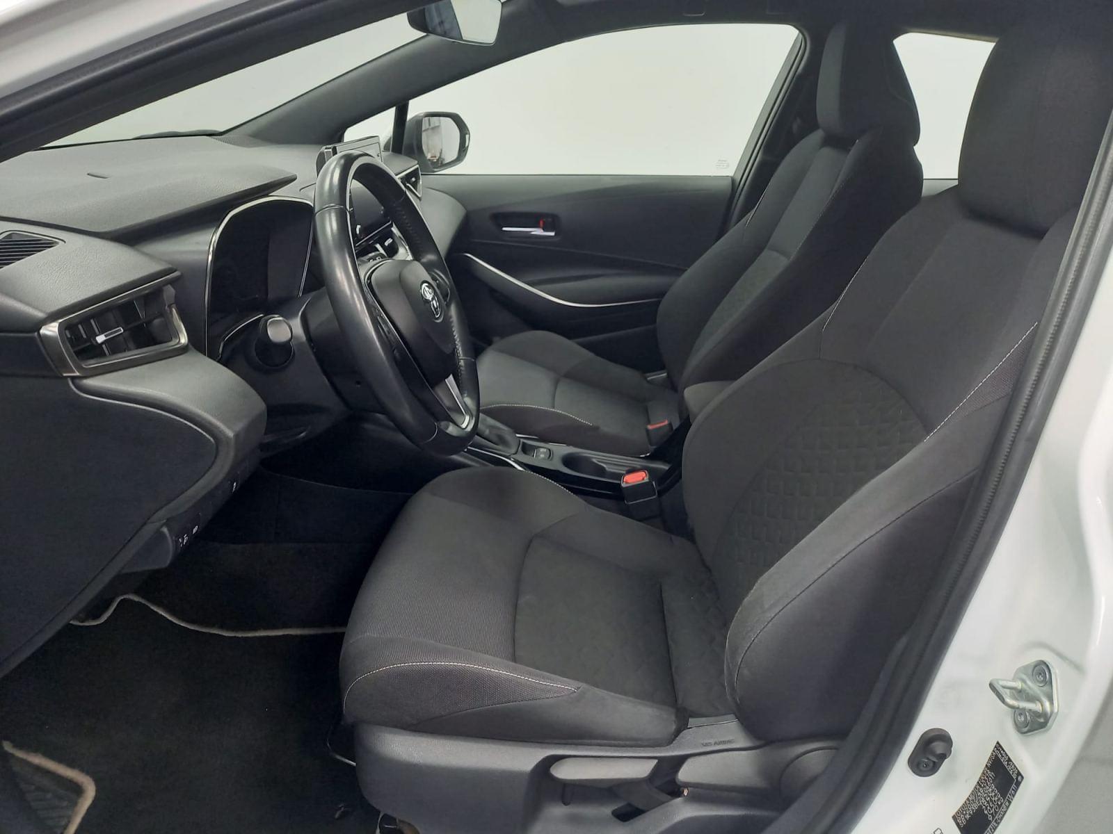 TOYOTA COROLLA 1.8 125H ACTIVE TECH E-CVT 8