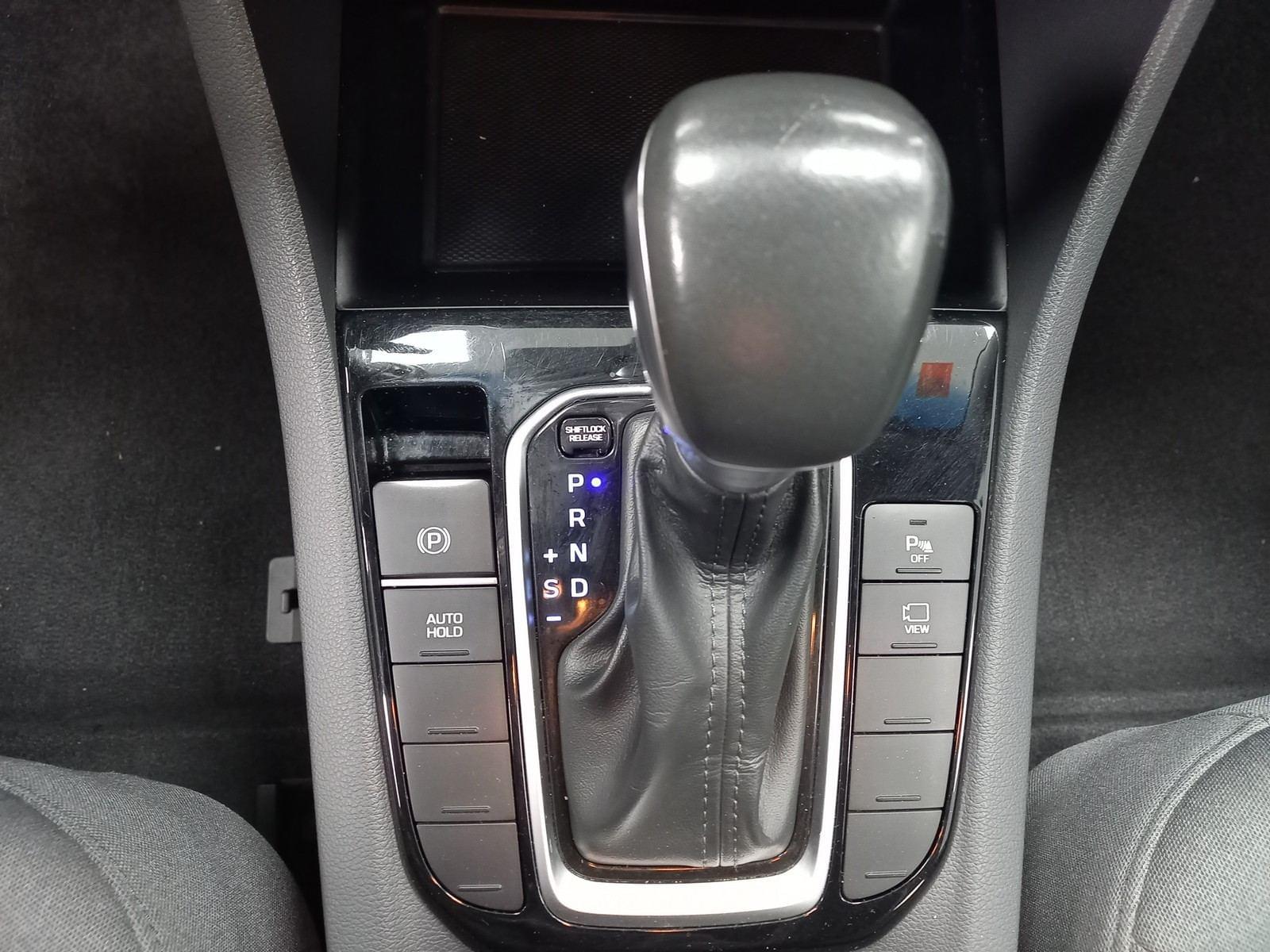 HYUNDAI IONIQ 1.6 GDI HEV Klass DCT 18 