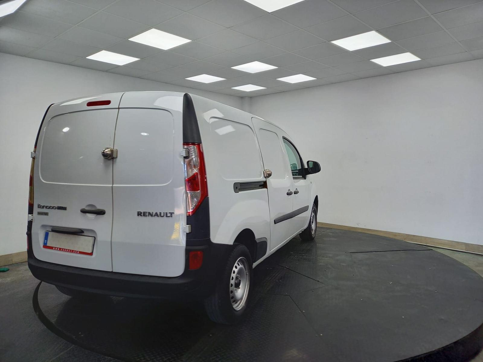 RENAULT KANGOO FURGON MAXI Profesional Maxi 2p dCi 66 kW (90 CV) 4