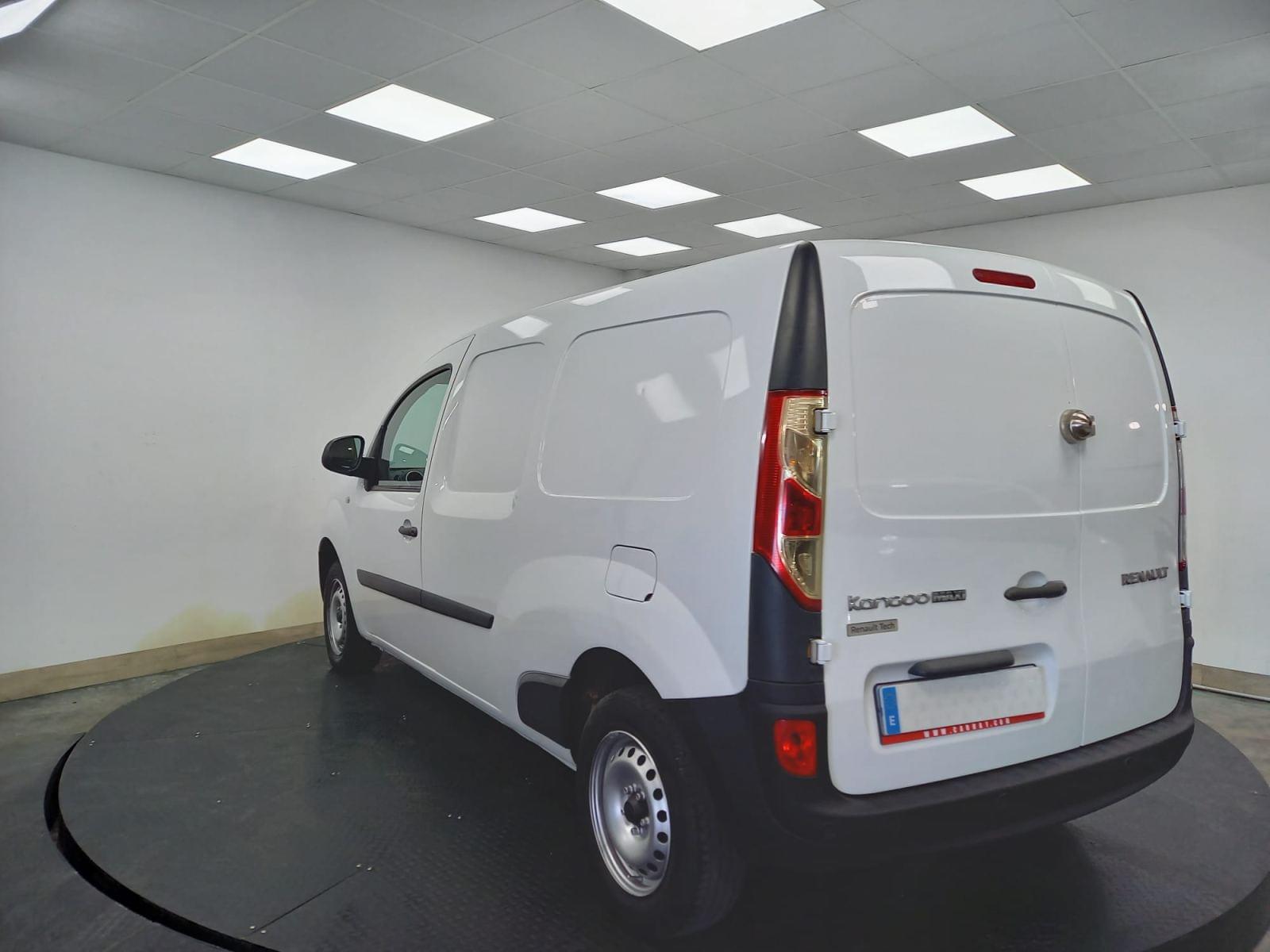 RENAULT KANGOO FURGON MAXI Profesional Maxi 2p dCi 66 kW (90 CV) 6
